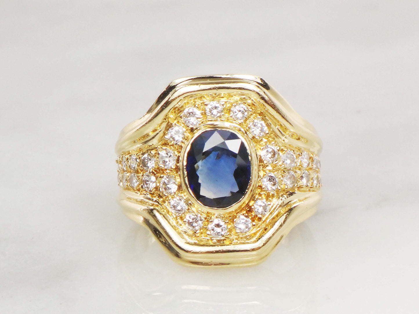 Vintage 14k Yellow Gold GIA Certified Natural Blue Sapphire and Natural Diamond Ring Size 6