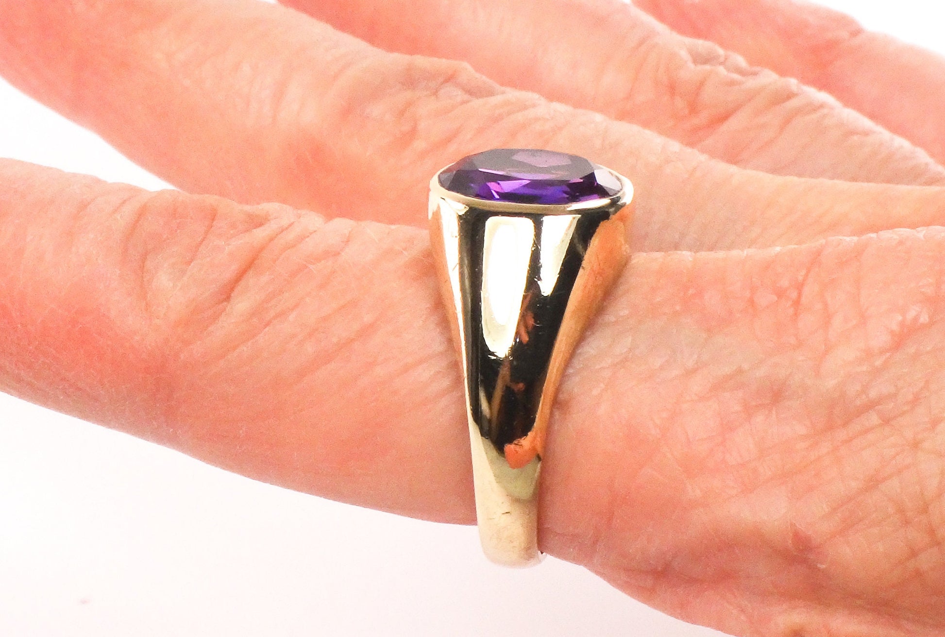 Vintage 10k Gold Purple Sapphire Ring - Size 9.75