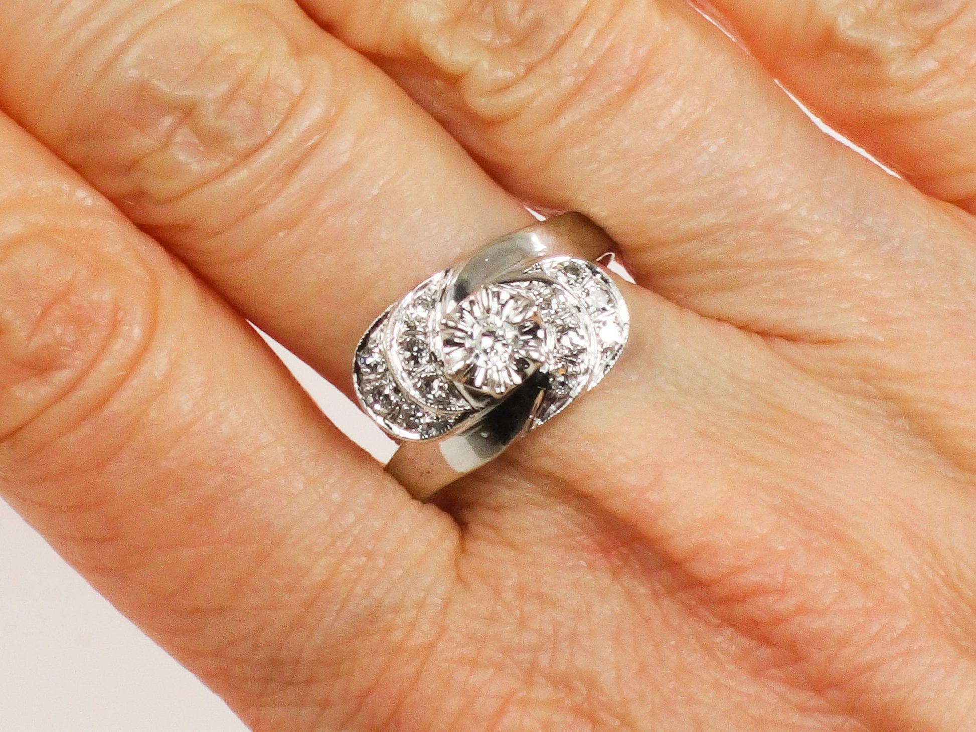 Vintage 14k White Gold Natural Diamond Ring Mid-Century - Size 8.5