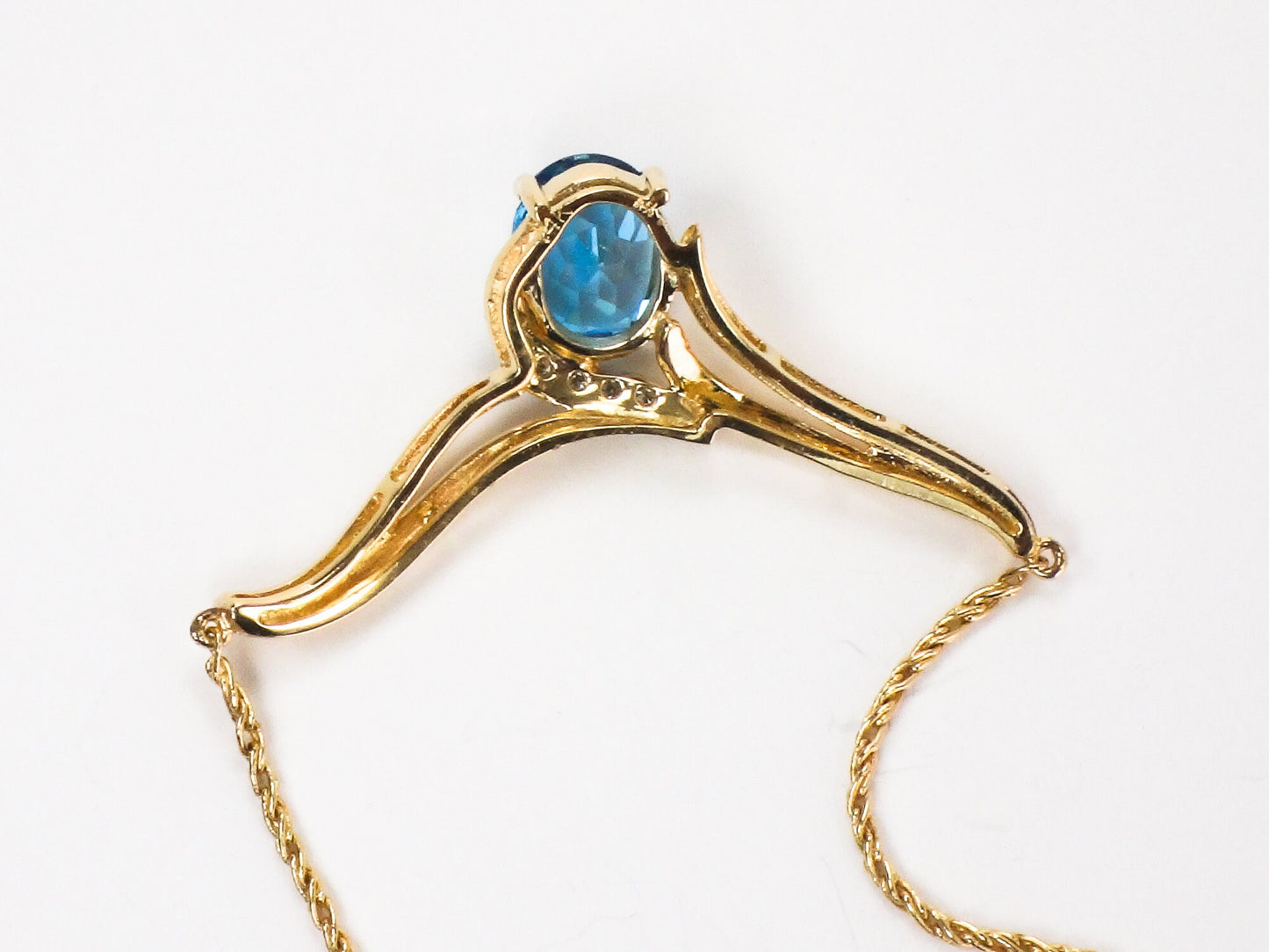 Vintage 14k Yellow Gold Blue Topaz and Diamond Necklace 1980's Oval Blue December Birthstone Necklace 17.5"