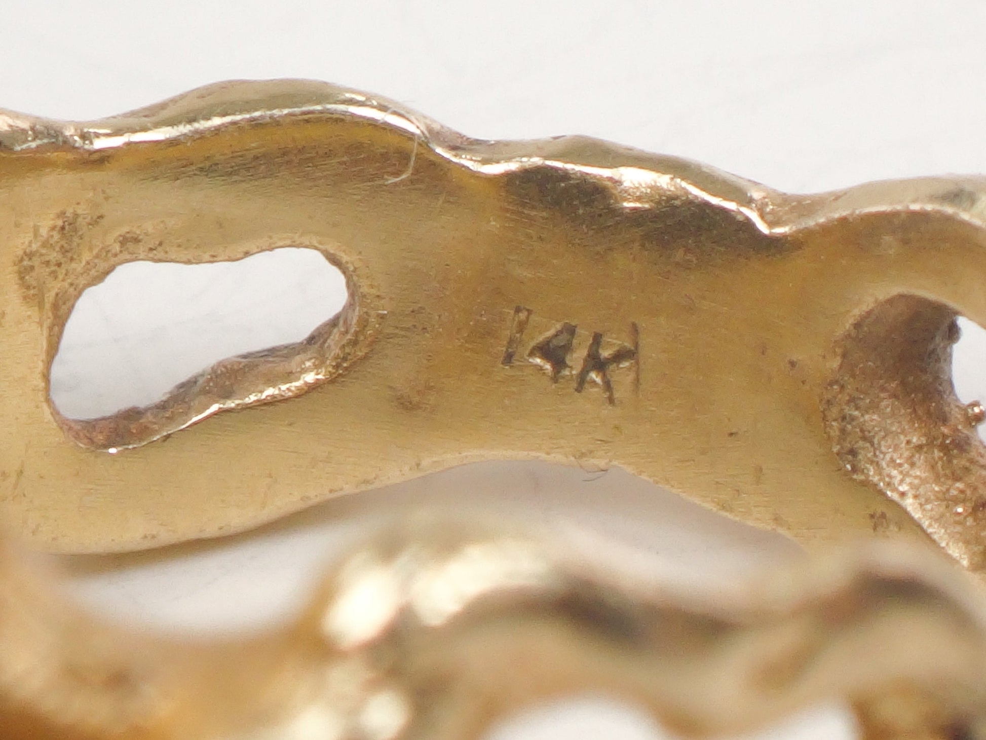 Vintage 14k Yellow Gold Opal Doublet Brutalist Ring October Birthstone Ring