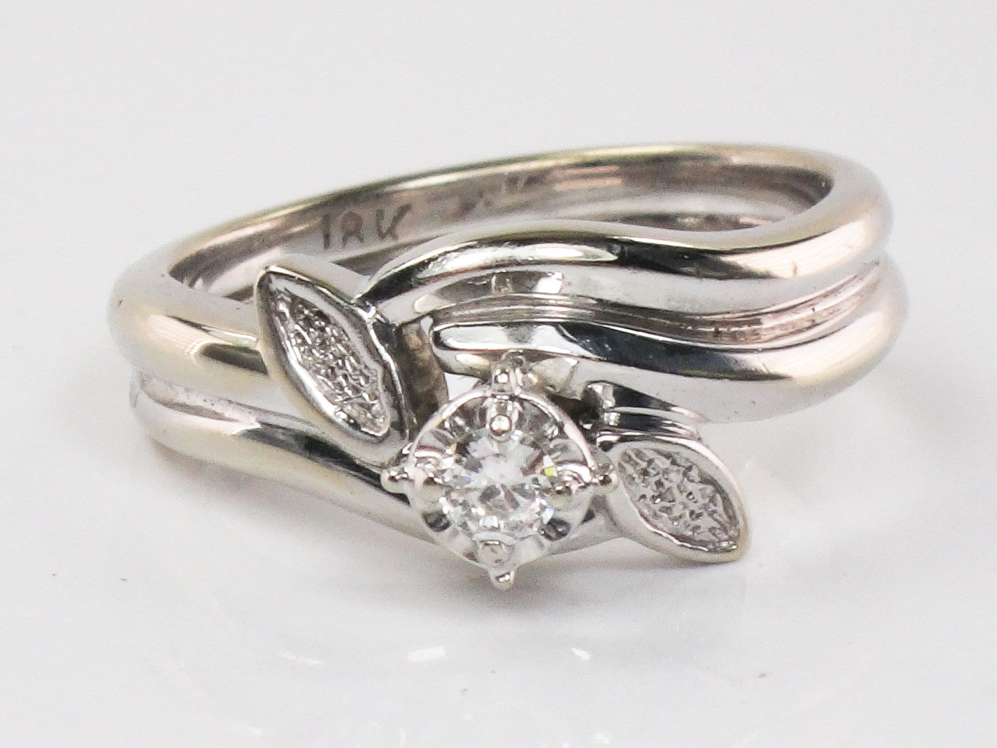 Vintage 18k White Gold Natural Diamond Solitaire Wedding Ring Round Diamond Engagement Ring Size 6