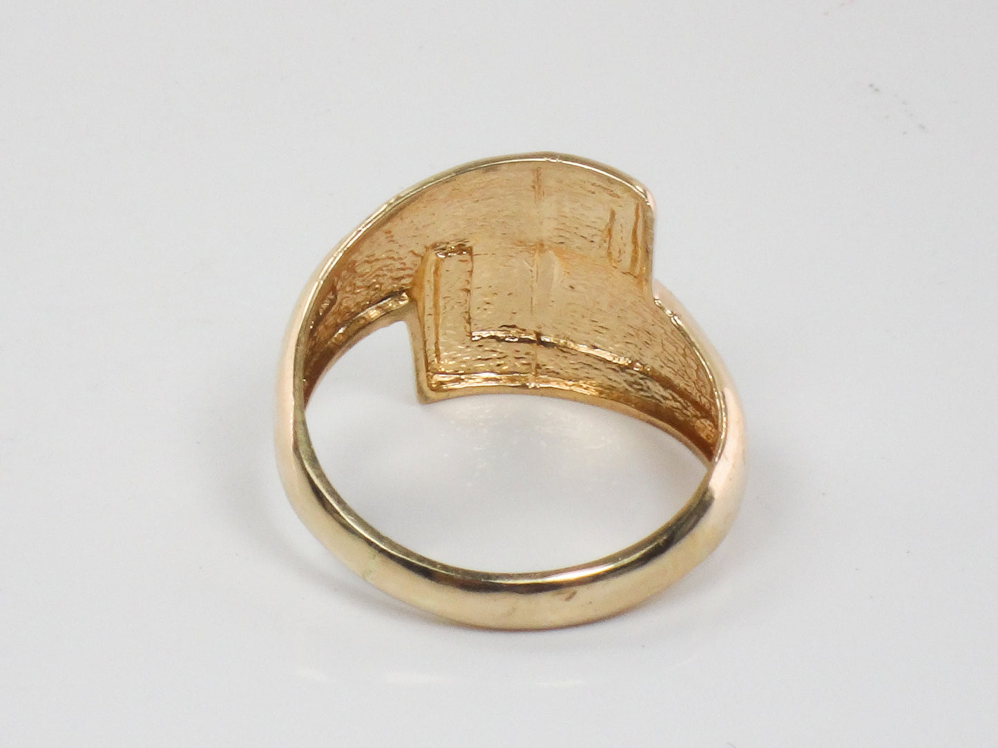 Vintage Michael Anthony Large 14k Two Tone Gold Bypass Style Ring Size 10.5