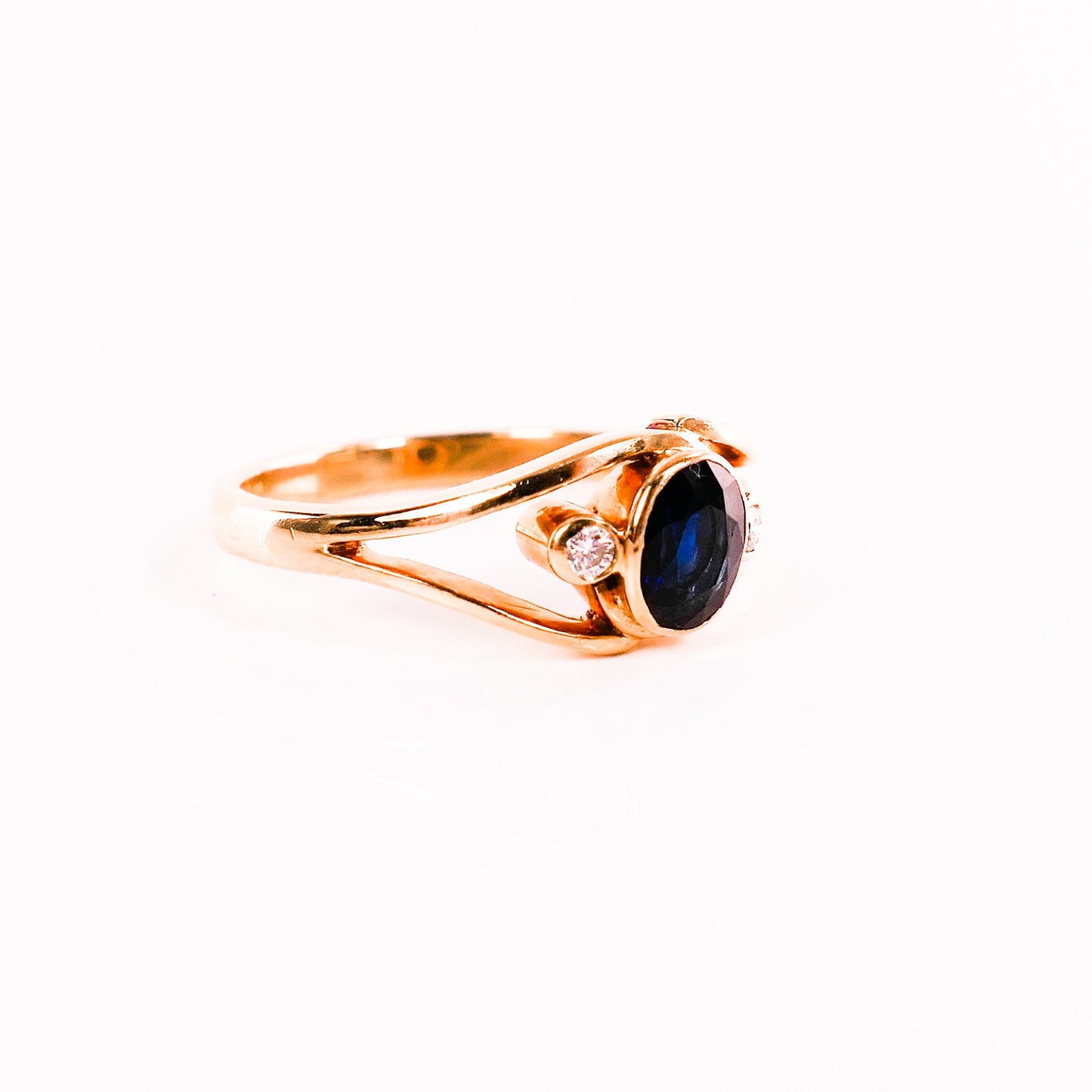 Vintage 14k Yellow Gold Natural Blue Sapphire and Diamond Ring September Birthstone Ring - Size 7.5