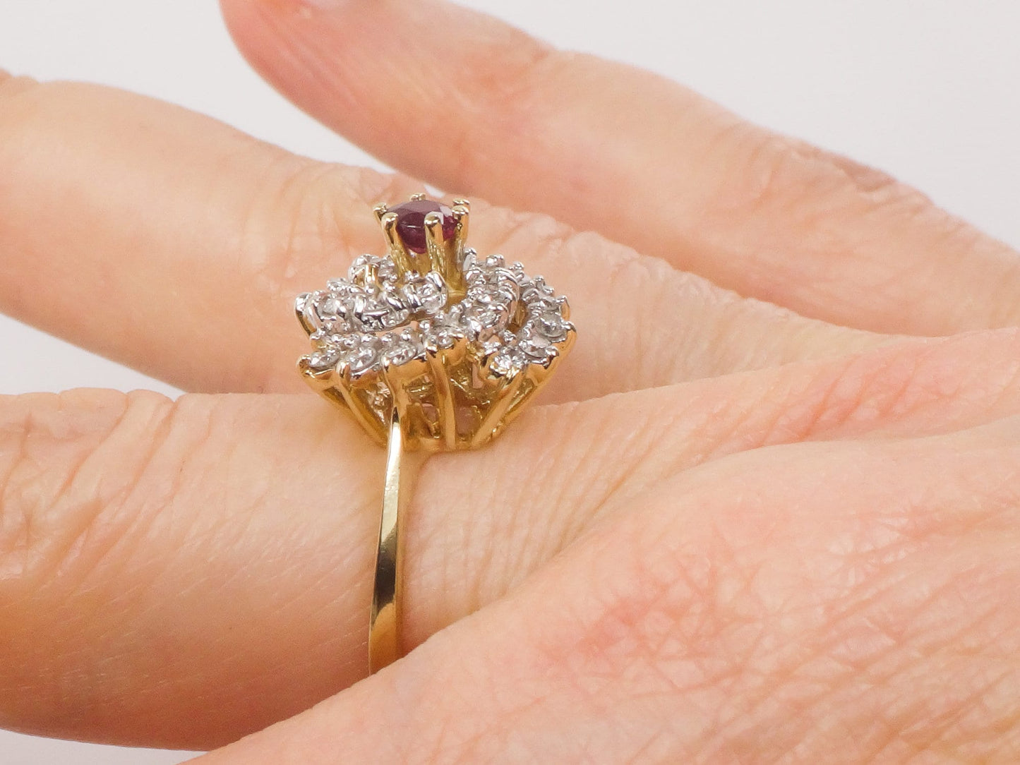 Vintage 14k Gold Natural Ruby and Diamond Swirl Ring Cocktail Ring - Size 6