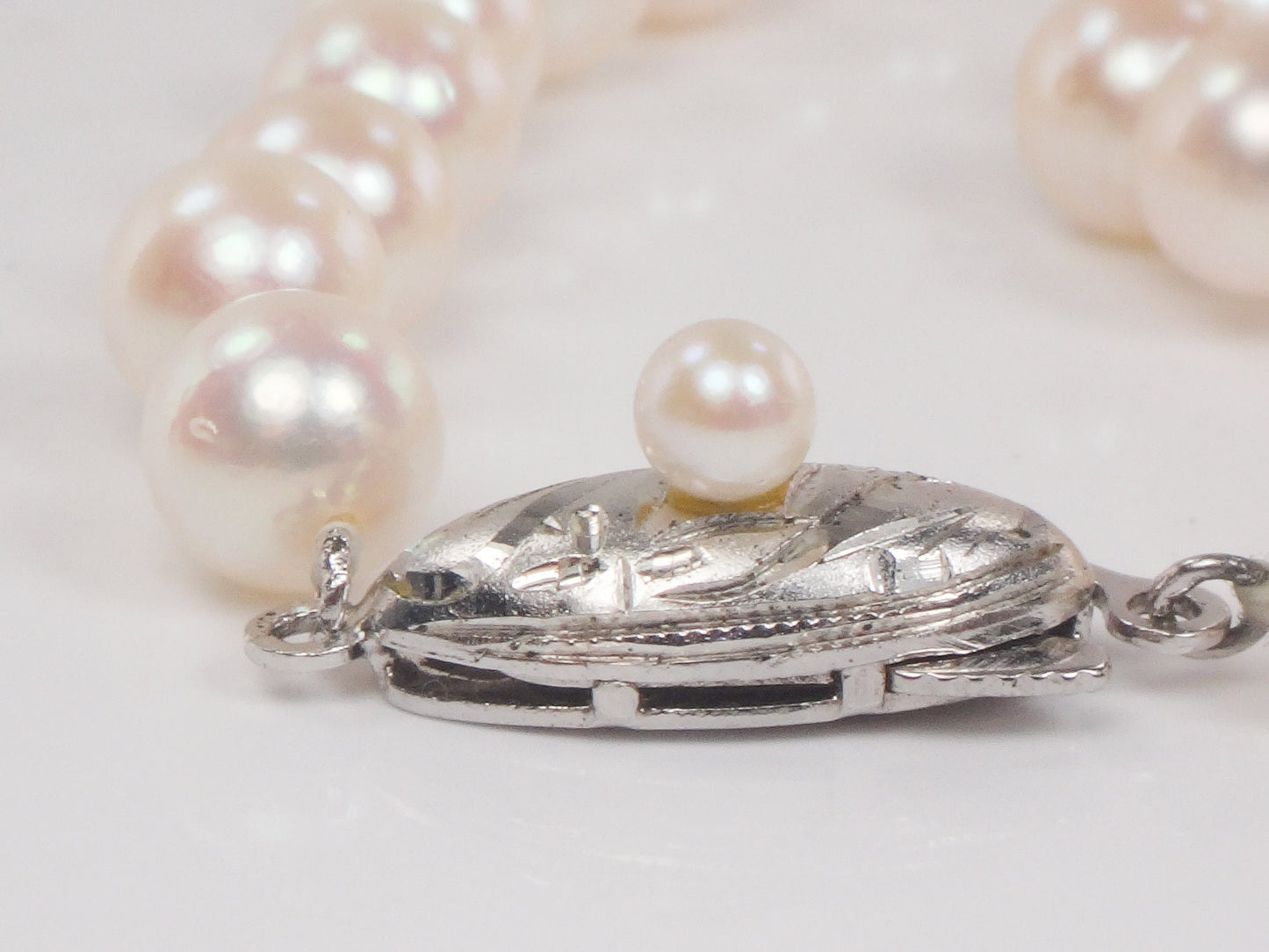 Vintage Saltwater Pearl Necklace: 6.0 mm Fine Pearl Strand with Silver Clasp