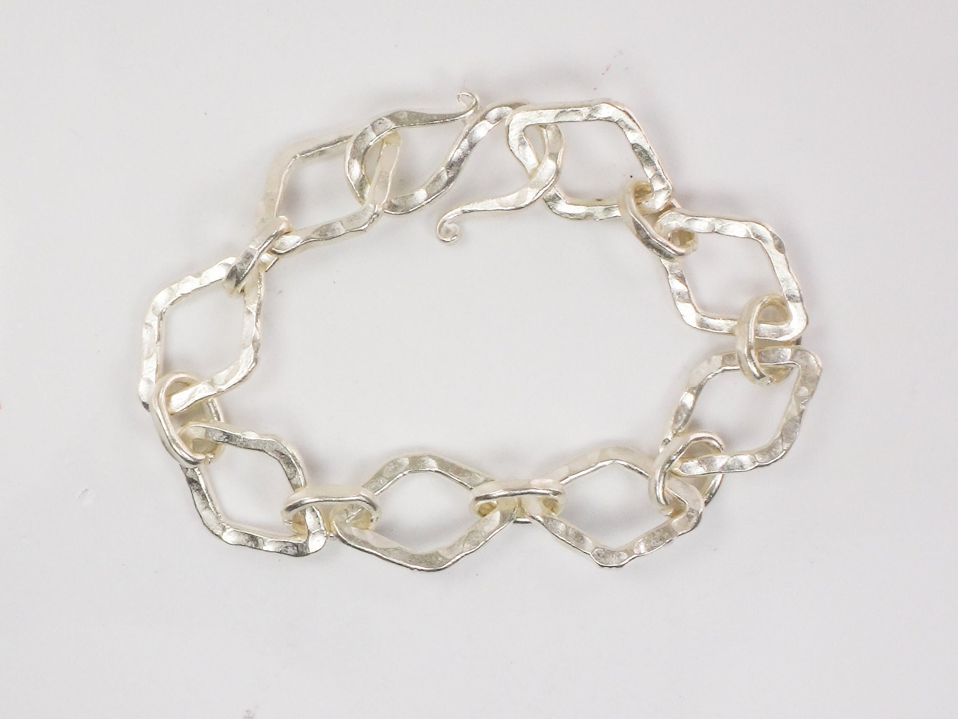 Sterling Silver Modern Hammered Link Bracelet 7"