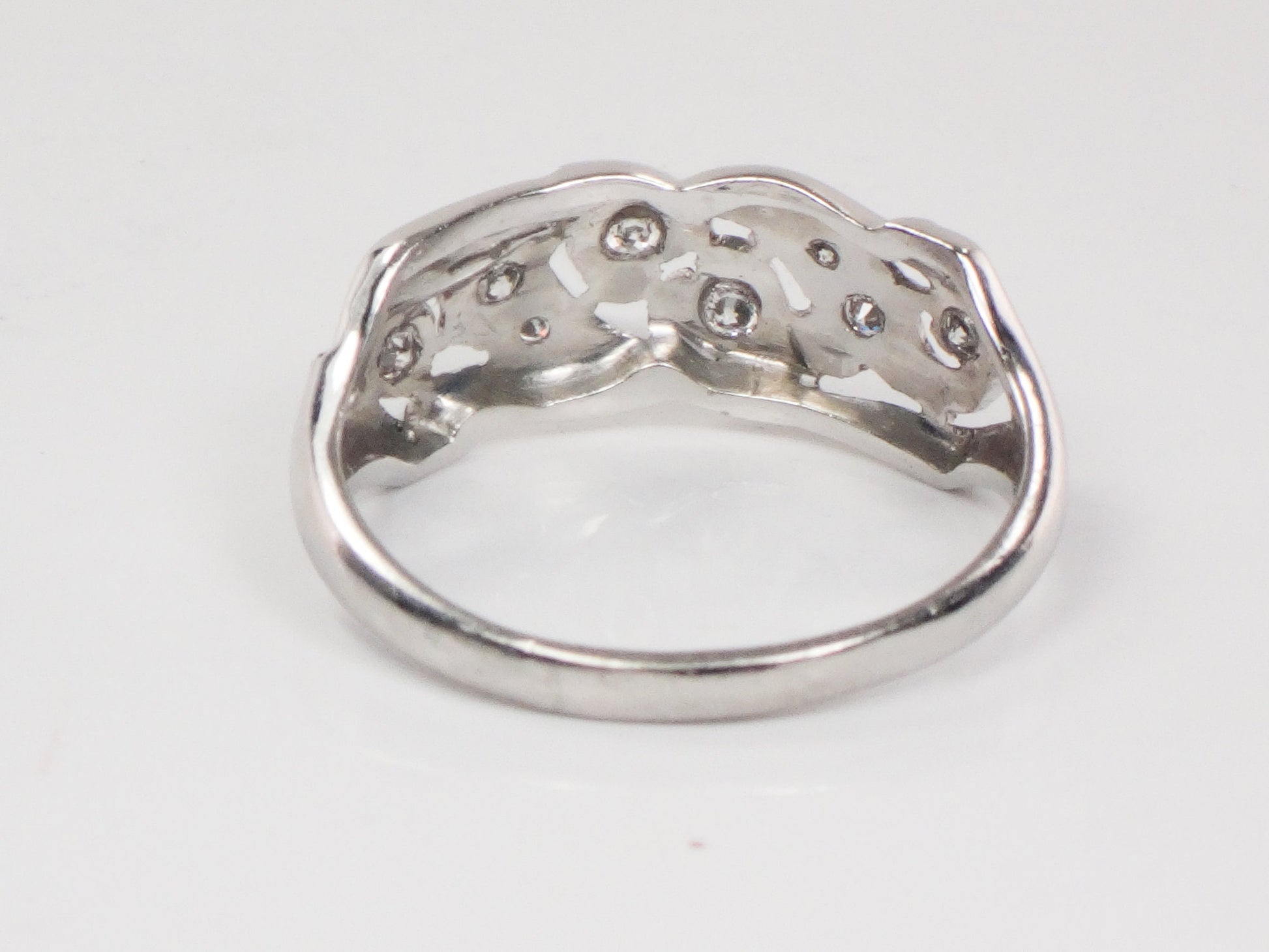 Vintage Platinum Natural Diamond Ring Retro Wide Wedding Band with Heart Design Size 10.5