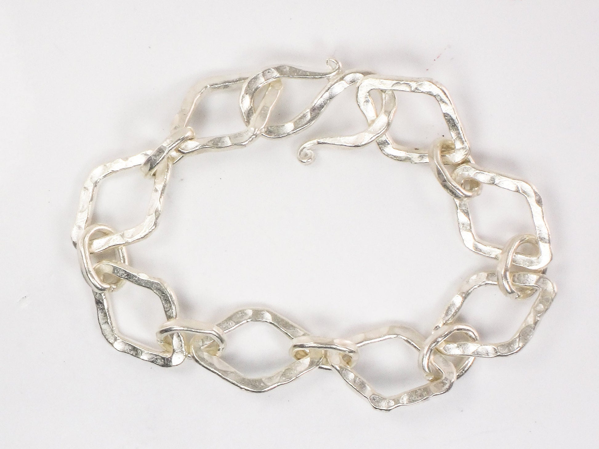 Sterling Silver Modern Hammered Link Bracelet 7"
