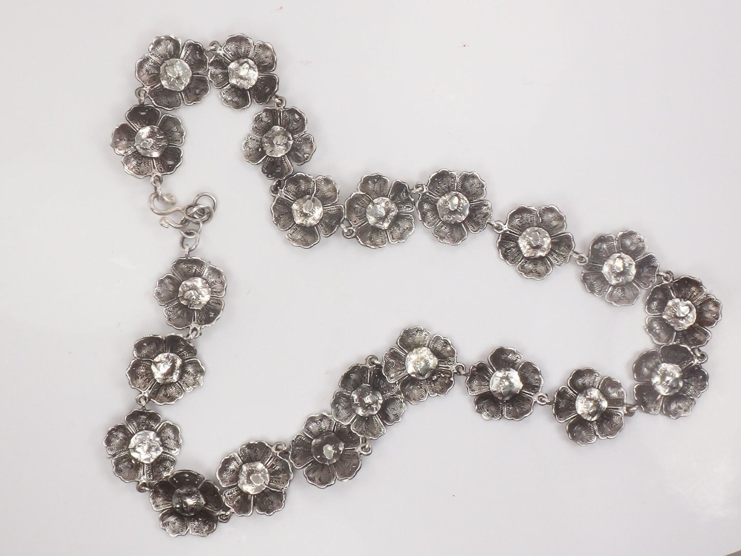 Vintage Sterling Silver Flower Necklace 19.5"