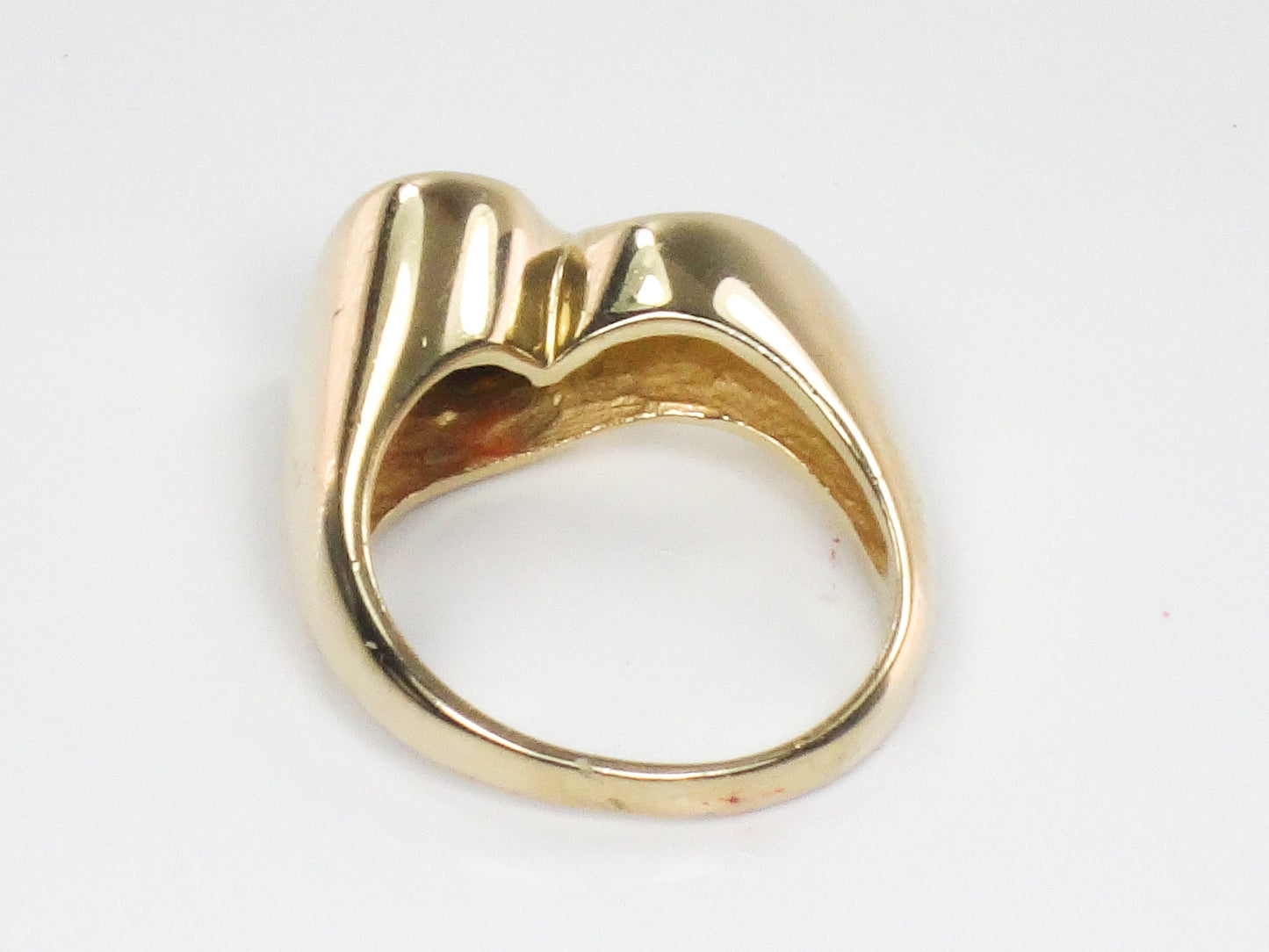 14k Gold Heart Shaped Garnet Ring Vintage Modern Style January Birthstone Ring