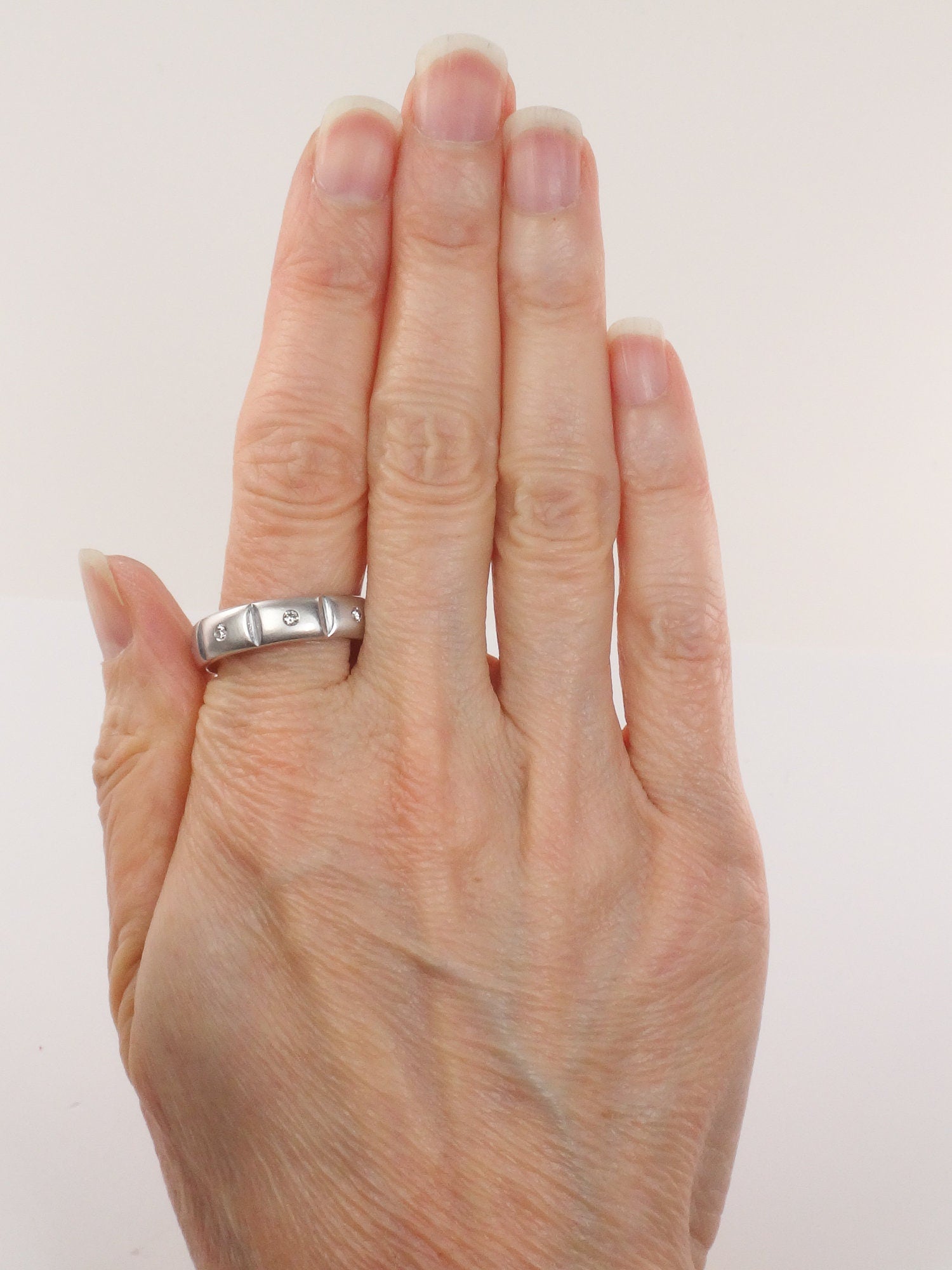 Vintage 14k White Gold Natural Diamond Wedding Band Eternity Wedding Ring Unisex Size 10.75