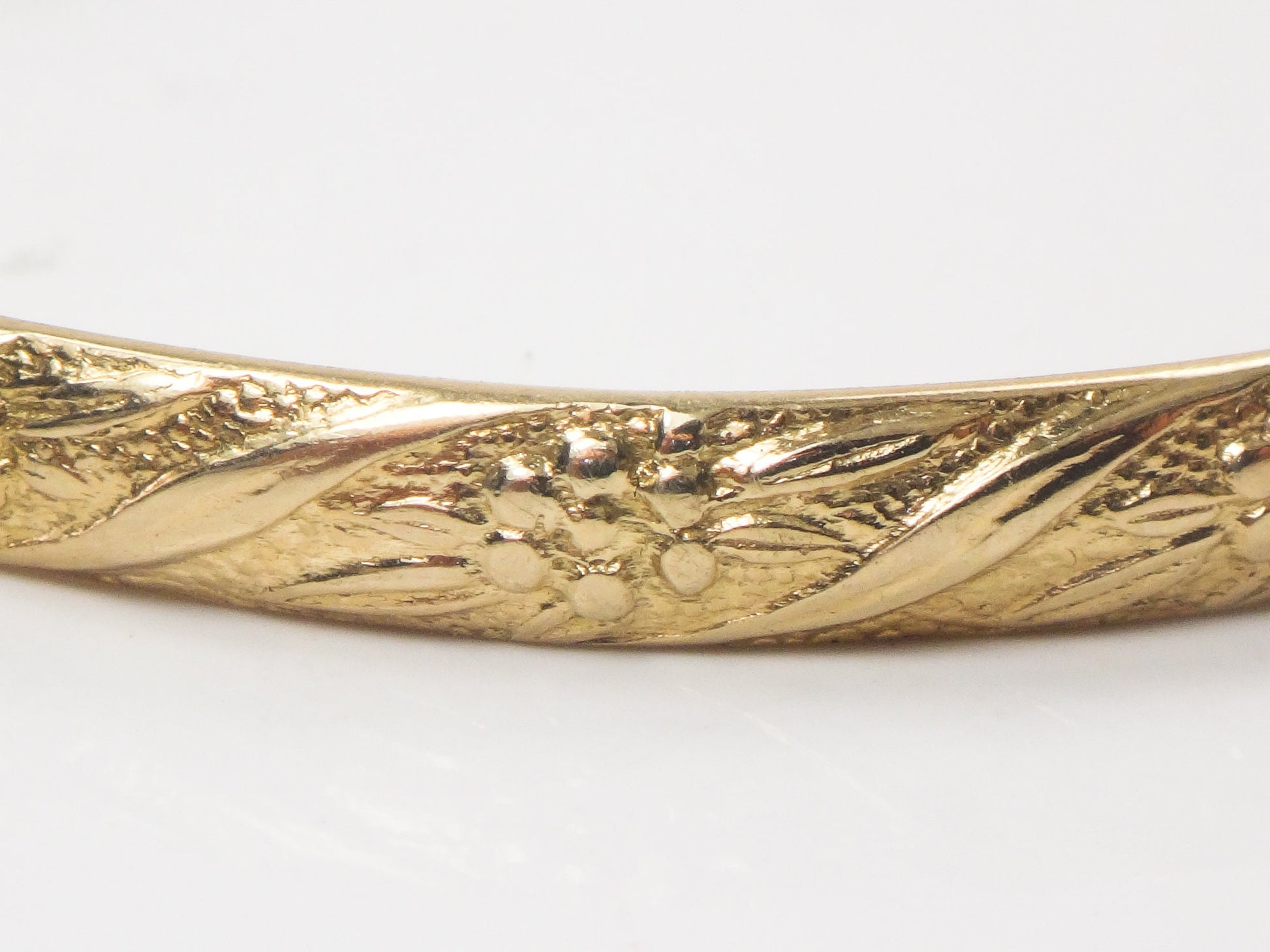 Gold Cuff Bracelet - Vintage 10k Solid Flowers and Grape Design Fine Jewelry