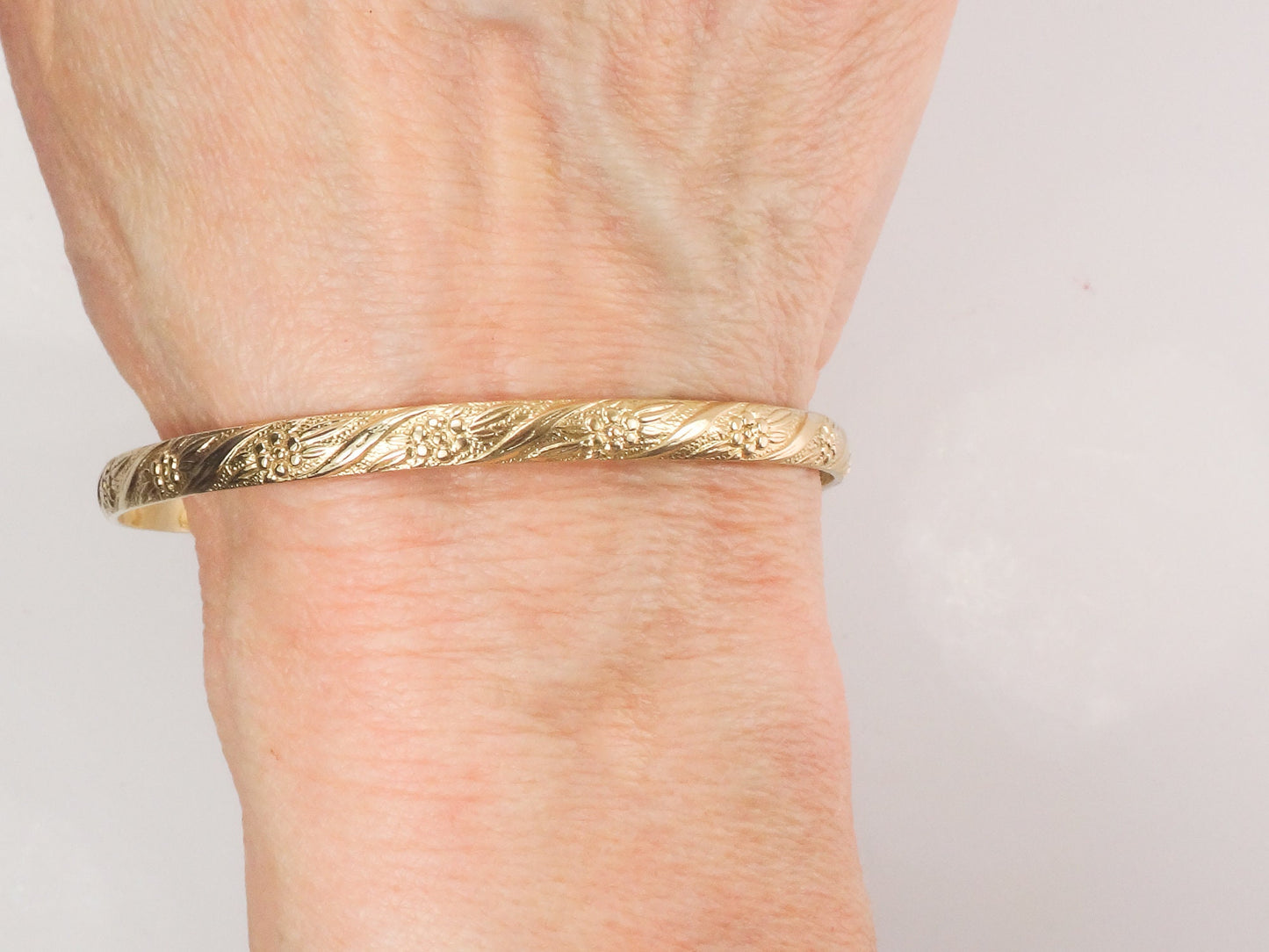 Gold Cuff Bracelet - Vintage 10k Solid Flowers and Grape Design Fine Jewelry