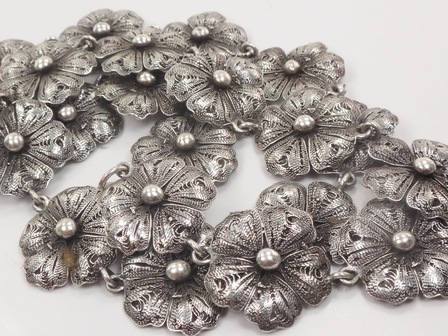 Vintage Sterling Silver Flower Necklace 19.5"