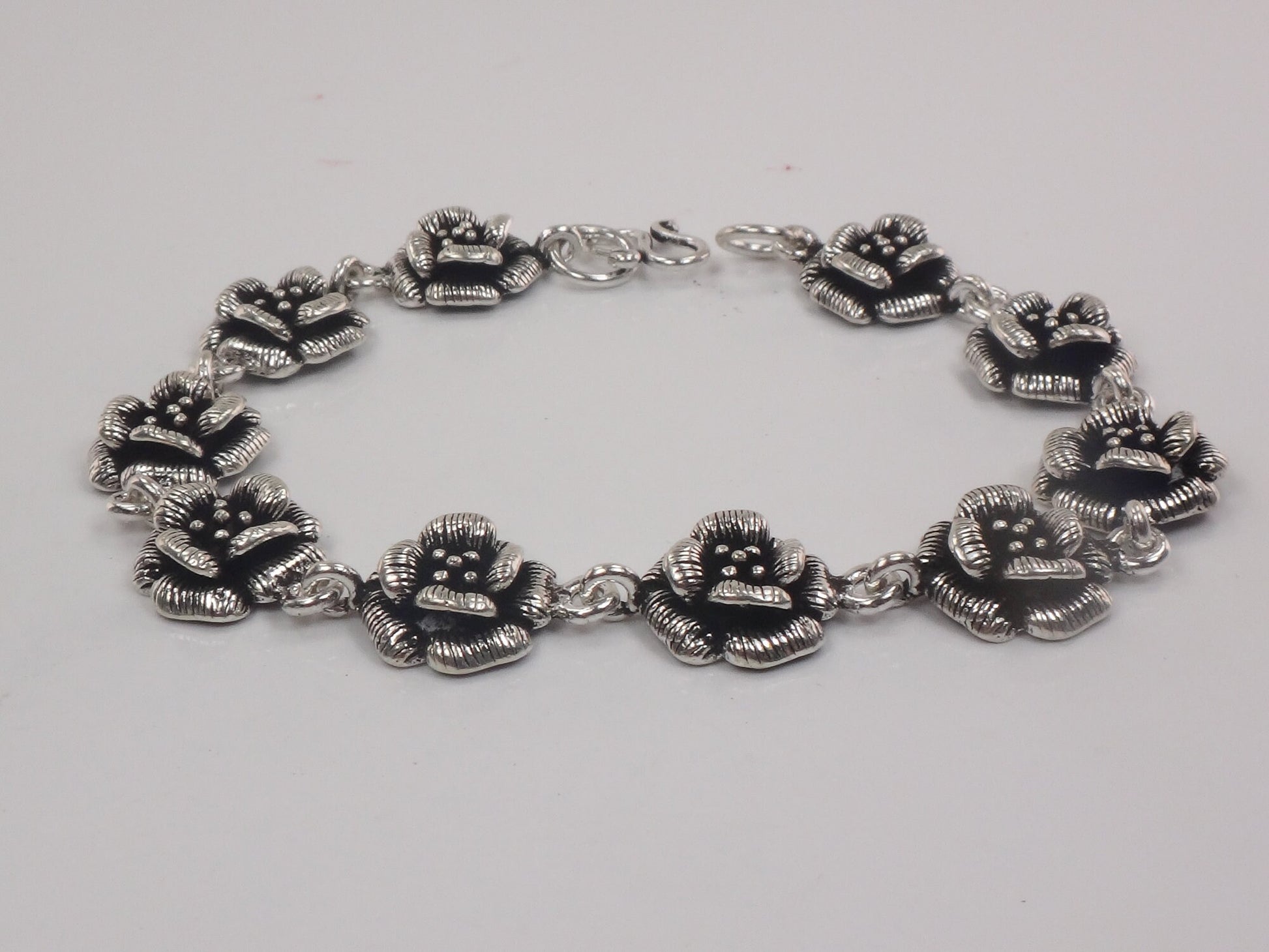 Floral Sterling Silver Bracelet Vintage Flower Bracelet 7.5"