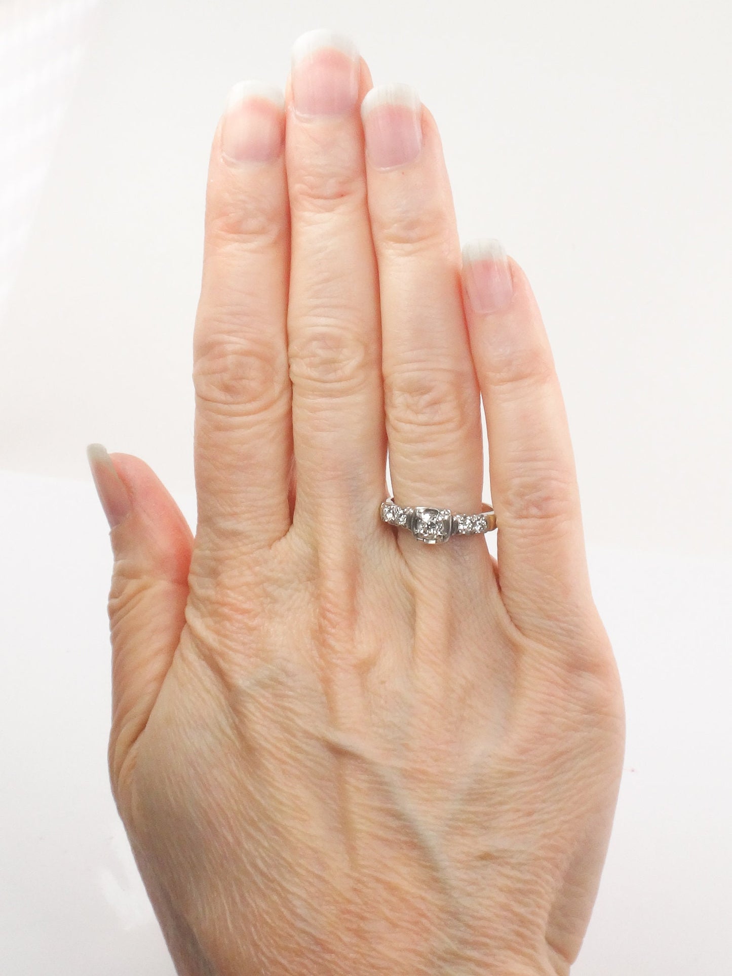 Vintage 14k White Gold Old European Cut Diamond Engagement Ring (.50 Carat TDW)