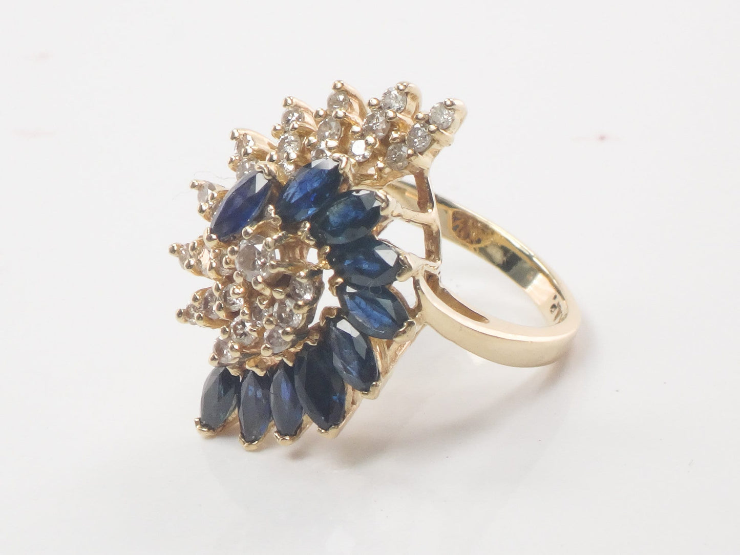 Vintage 14k Yellow Gold Blue Sapphire and Natural Diamond Swirl Ring Size 5