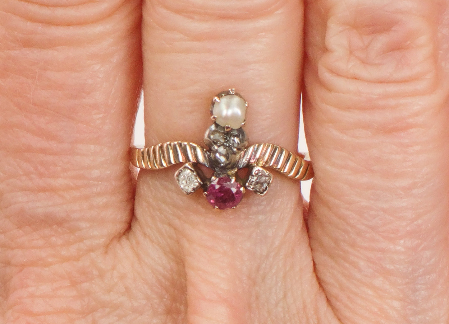 Antique 15k Gold Victorian Ring: Ruby, Pearl & Rose Cut Diamond