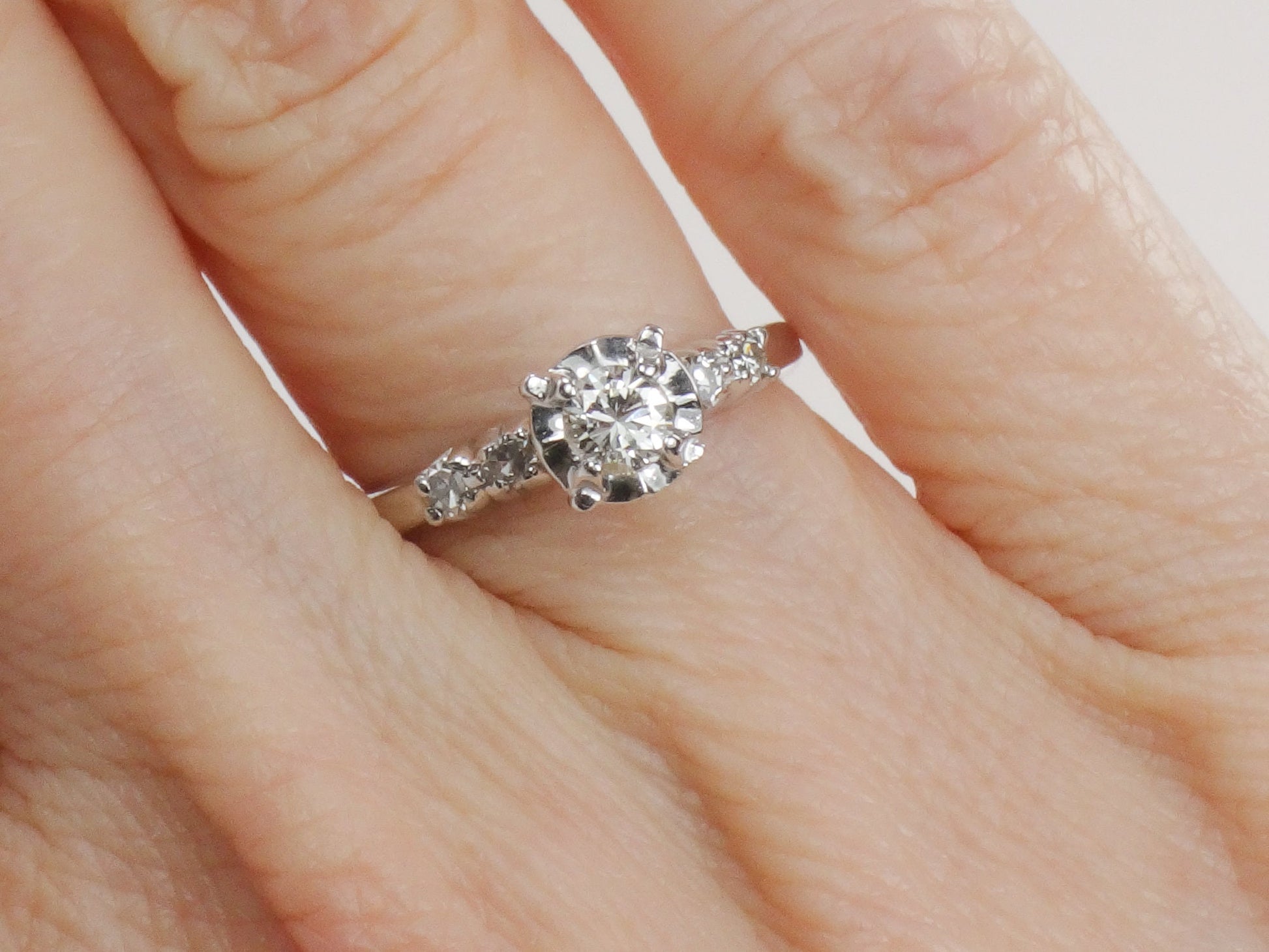 14k White Gold Natural Diamond Engagement Ring Vintage Round Brilliant Cut .25 Carat Center