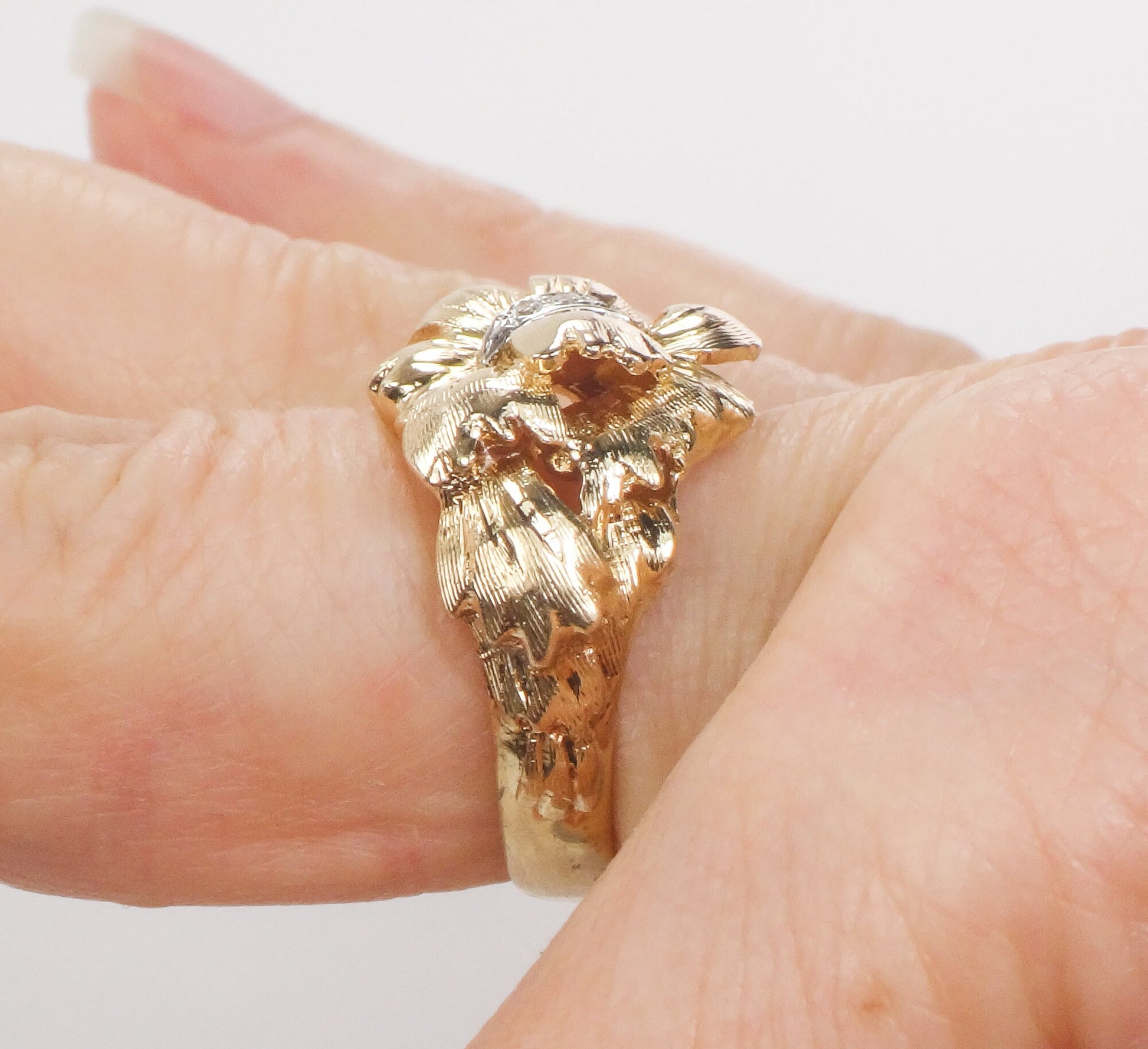 Vintage 14k Solid Gold Natural Diamond Floral Bow Ring Everyday Ring Size 6