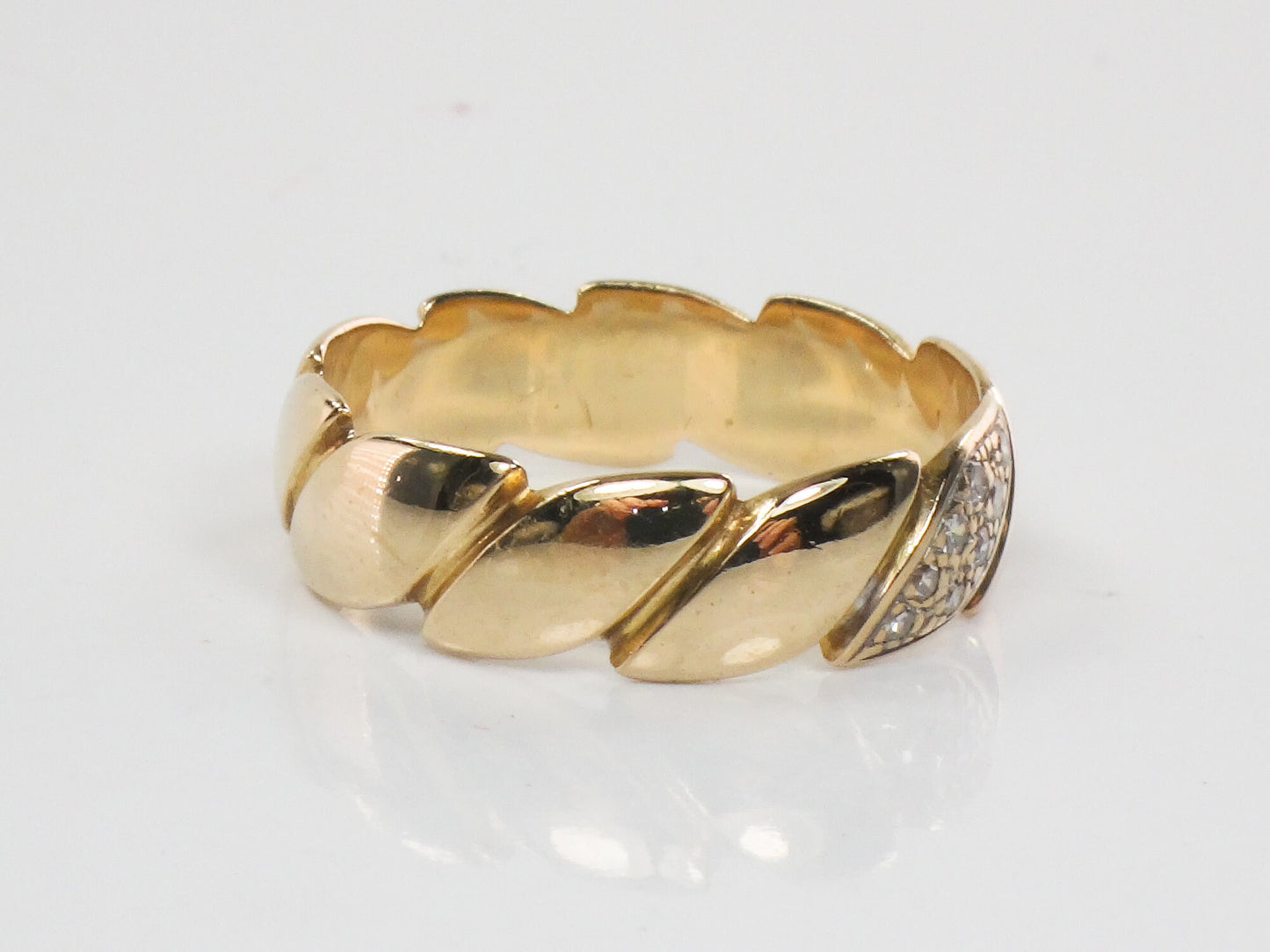 Vintage 14k Yellow Gold Natural Diamond Wedding Ring Unisex Size 9 Wedding Band