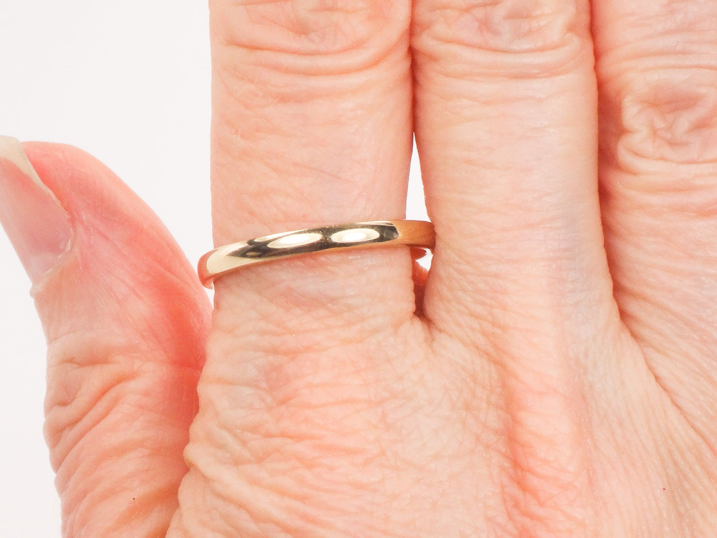 Vintage Thin 14k Yellow Solid Gold Wedding Band 2.4 MM Stacking Ring - Size 8.75