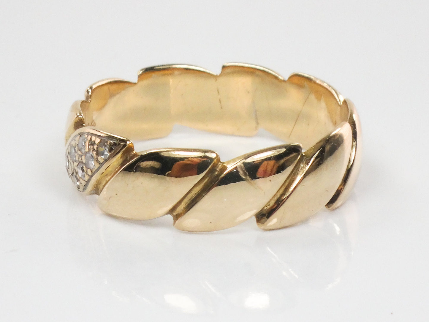 Vintage 14k Yellow Gold Natural Diamond Wedding Ring Unisex Size 9 Wedding Band