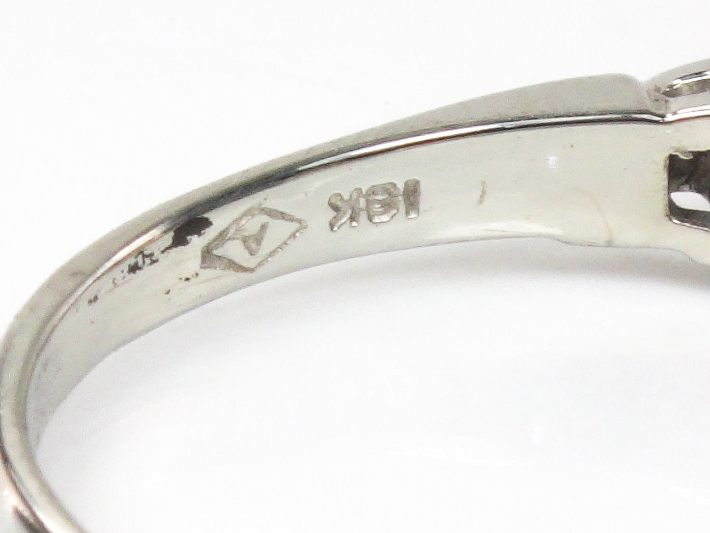 Vintage 18k Round Natural Diamond Engagement Ring .25 CTS Center 1960's White Gold Diamond Ring Size 6.75