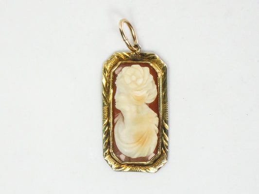 Vintage 14k Yellow Gold Small Shell Cameo Pendant with Flower in Hair