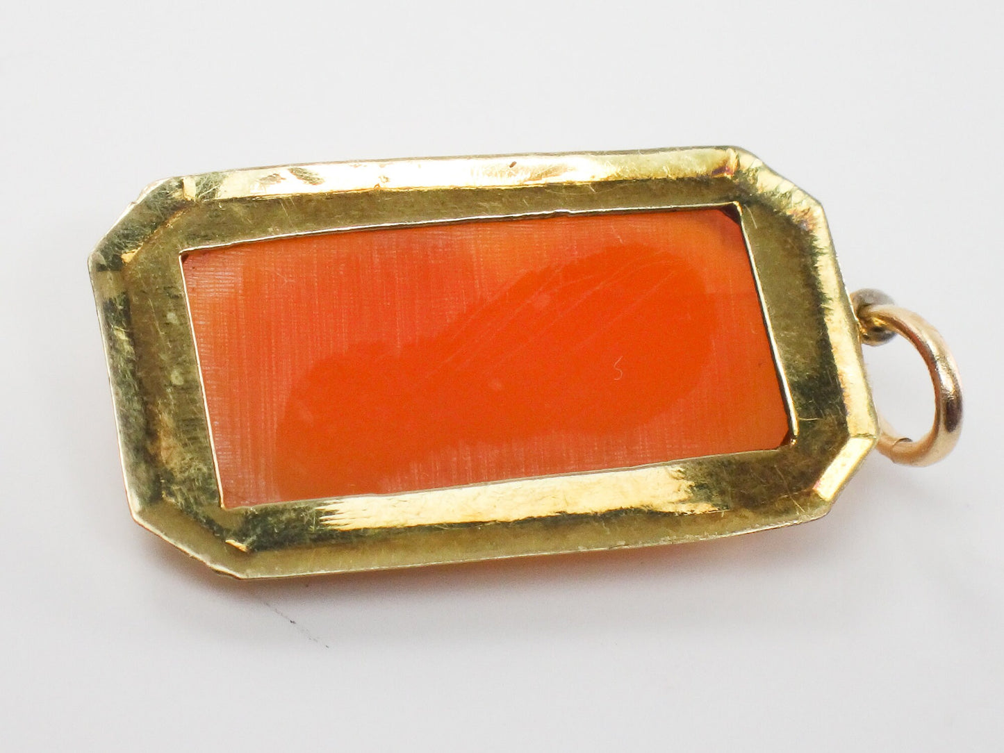 Vintage 14k Yellow Gold Small Shell Cameo Pendant with Flower in Hair