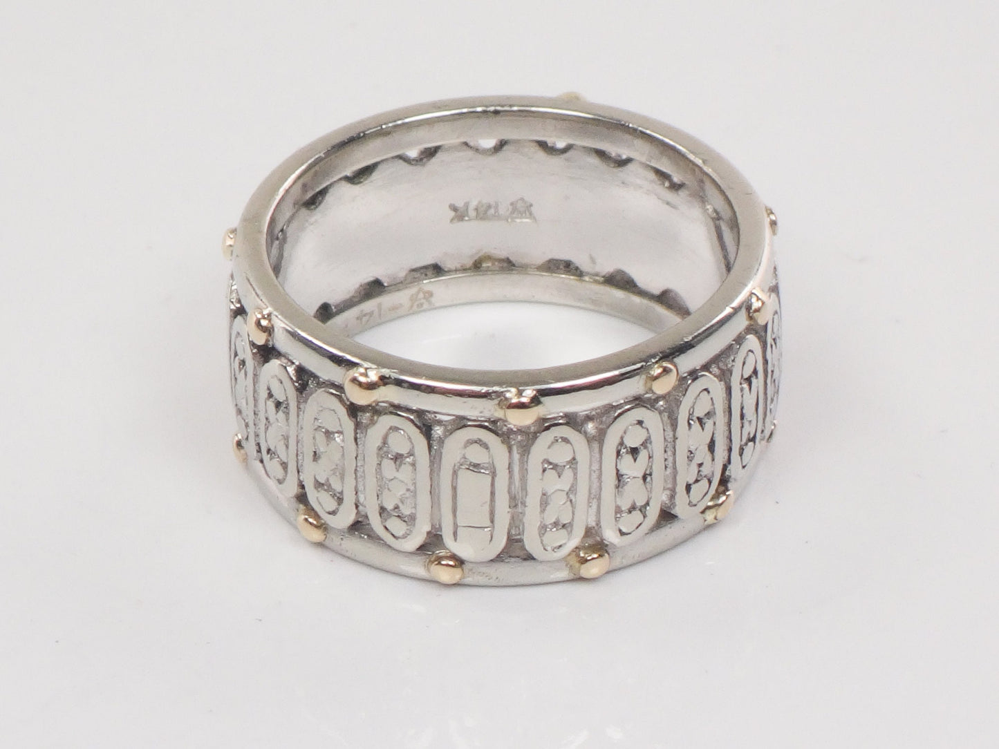 Vintage 14k Two Tone Gold Floral Wedding Band Wide 8.6 mm Wedding Ring Size 5.25