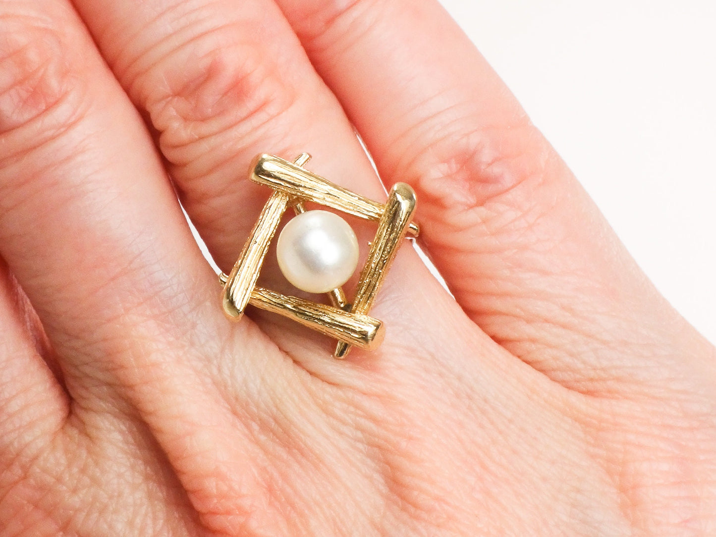 Vintage 14k Yellow Gold Cultured Pearl Ring Bridal Ring - 7 MM Saltwater Cultured Pearl Ring - Size 4.25