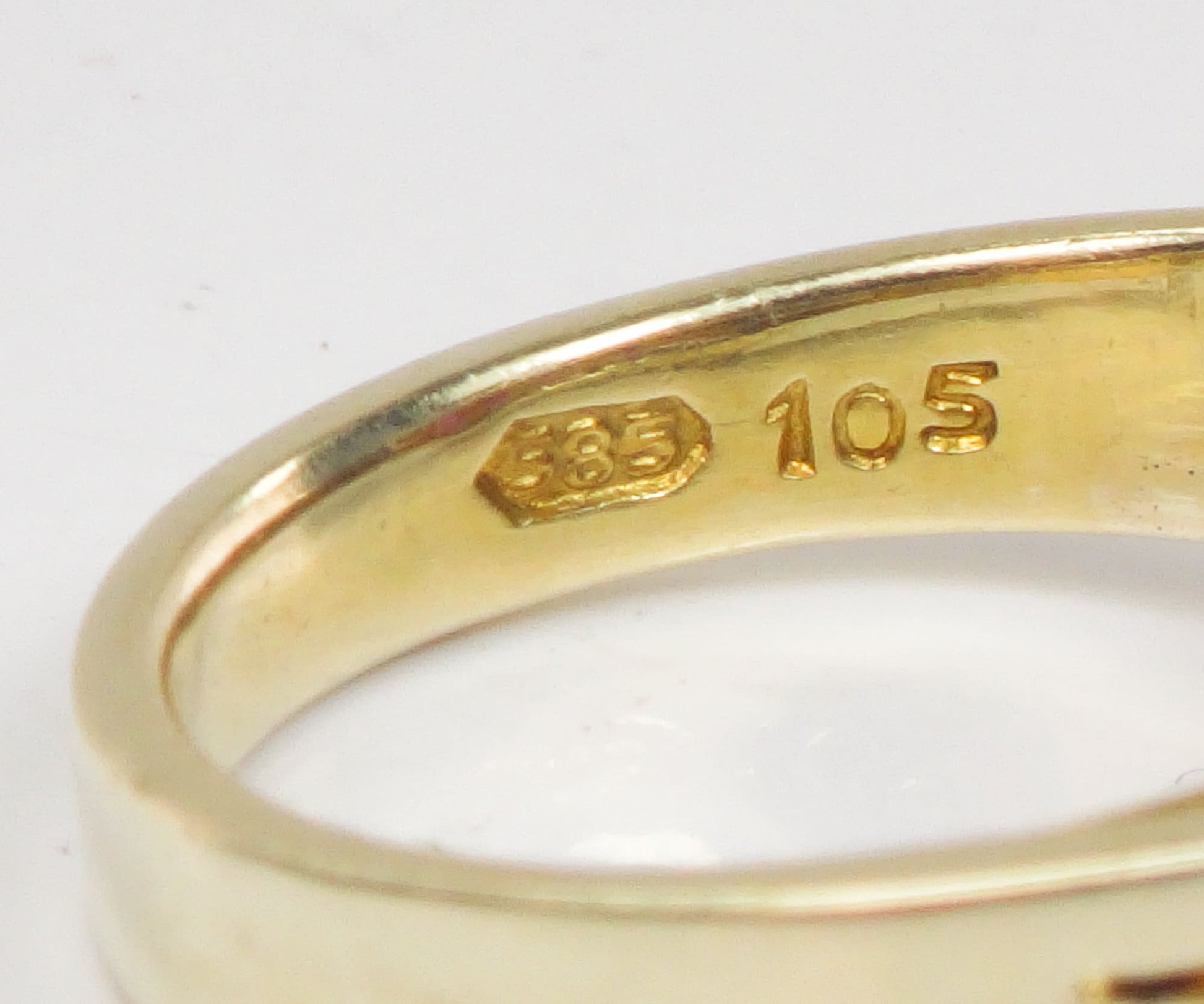 Vintage 14k Two Tone Gold Ruby Diamond Ring - Retro Wide Band