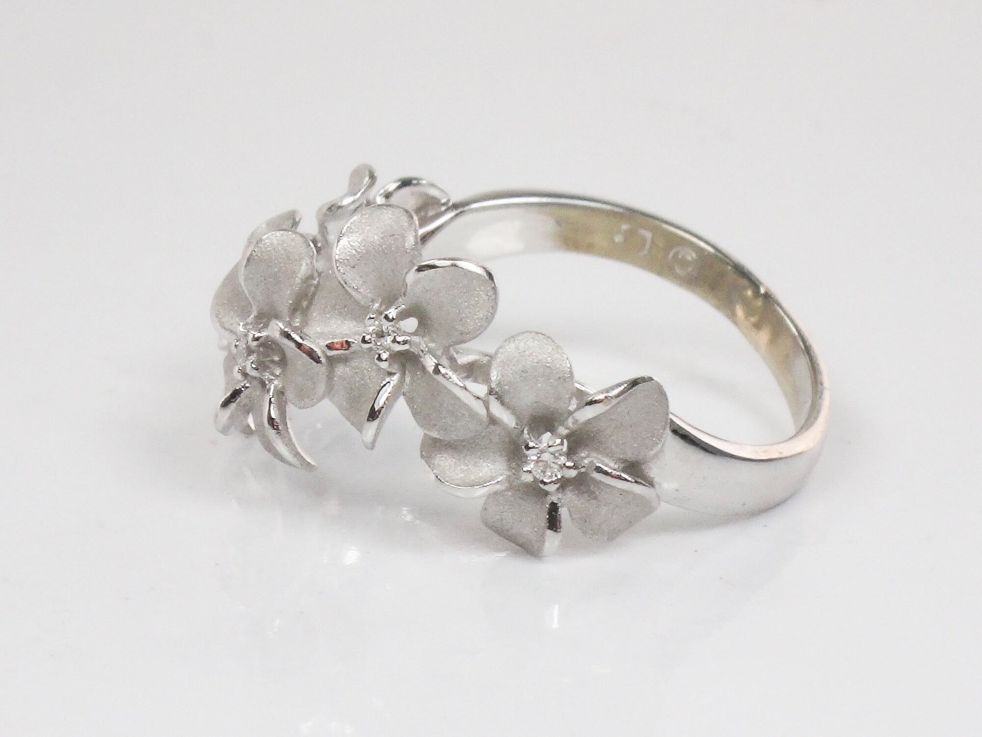 Vintage Denny Wong 14k White Gold Diamond Plumeria Flower Ring, Size 6