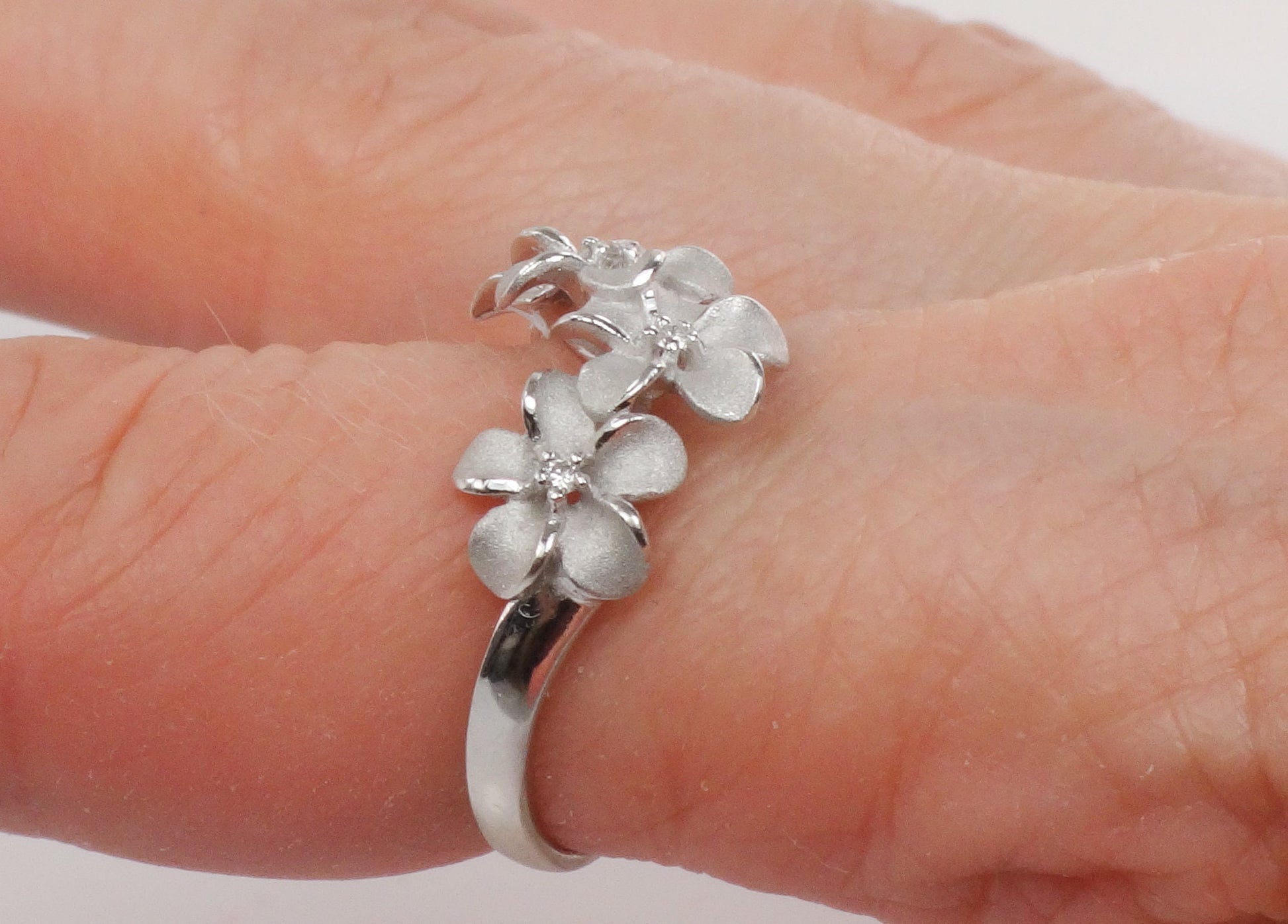 Vintage Denny Wong 14k White Gold Diamond Plumeria Flower Ring, Size 6