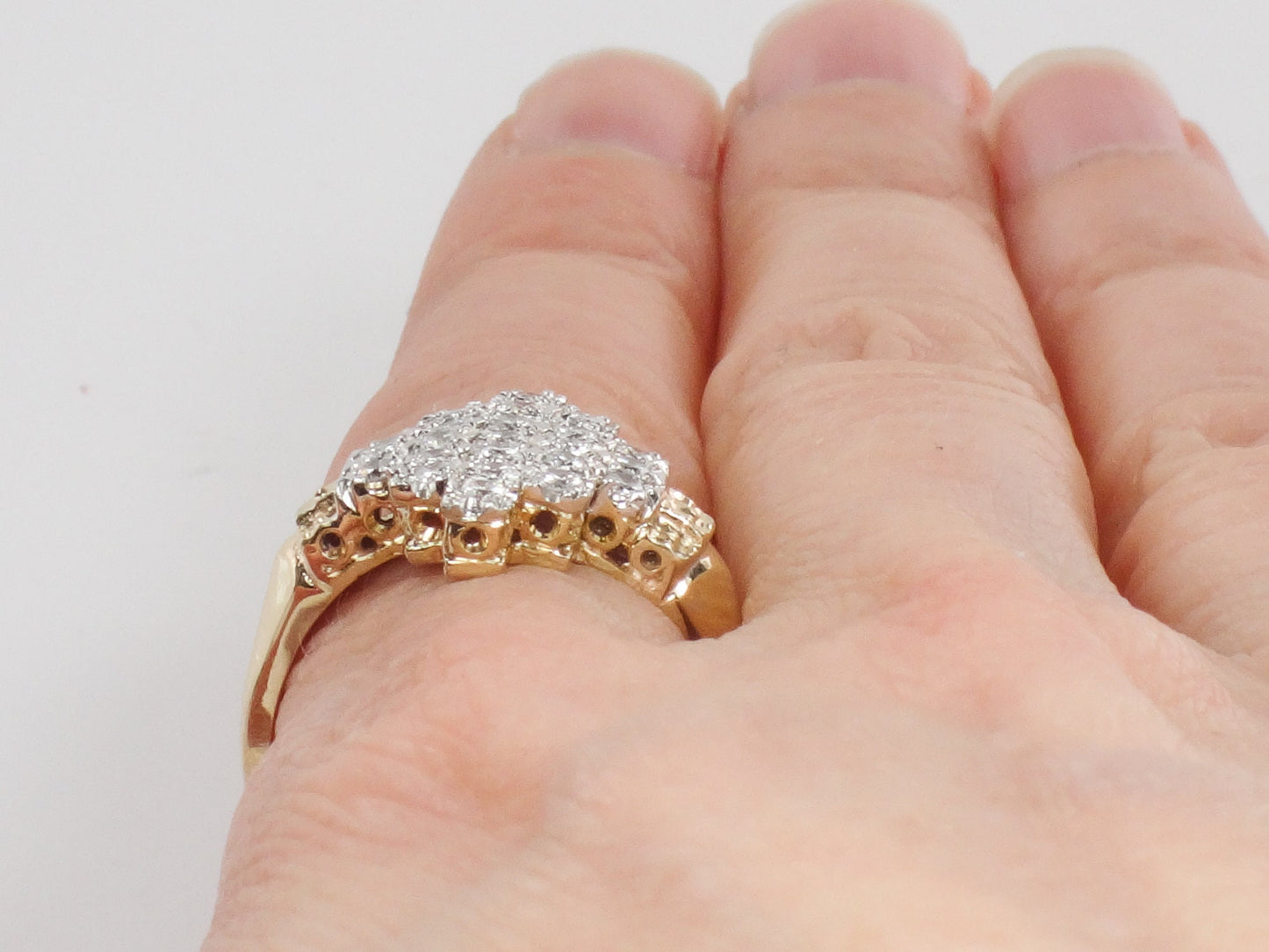 Vintage 14k Gold Natural Diamond Cluster Ring: Floral Retro Style, 0.75 CT, Size 9.25