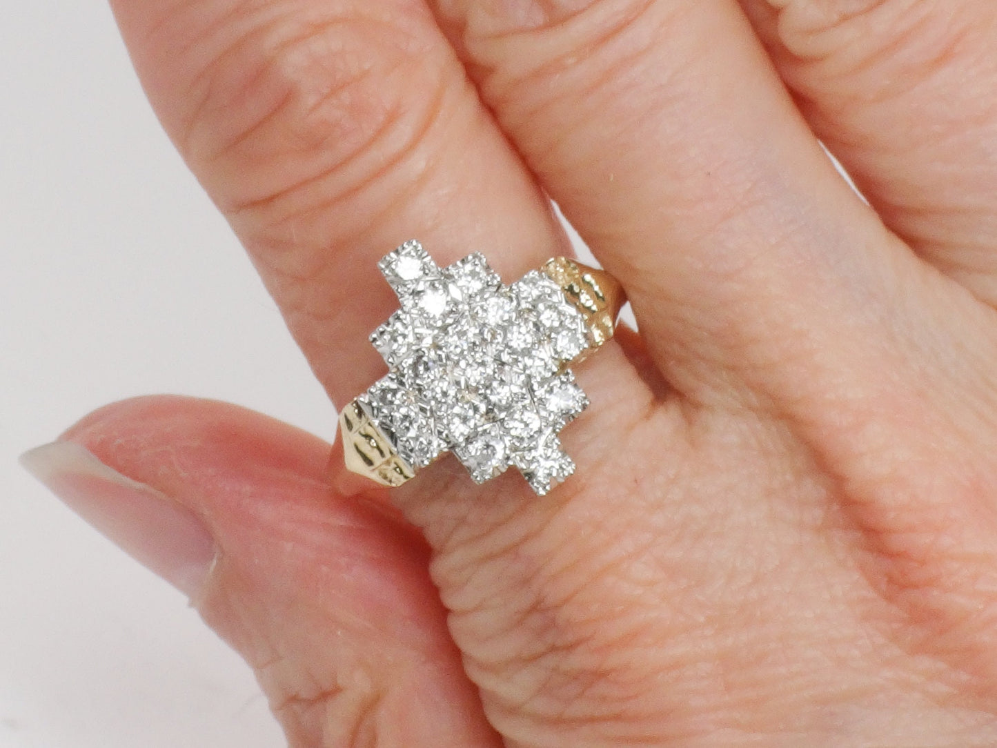 Vintage 14k Gold Natural Diamond Cluster Ring: Floral Retro Style, 0.75 CT, Size 9.25