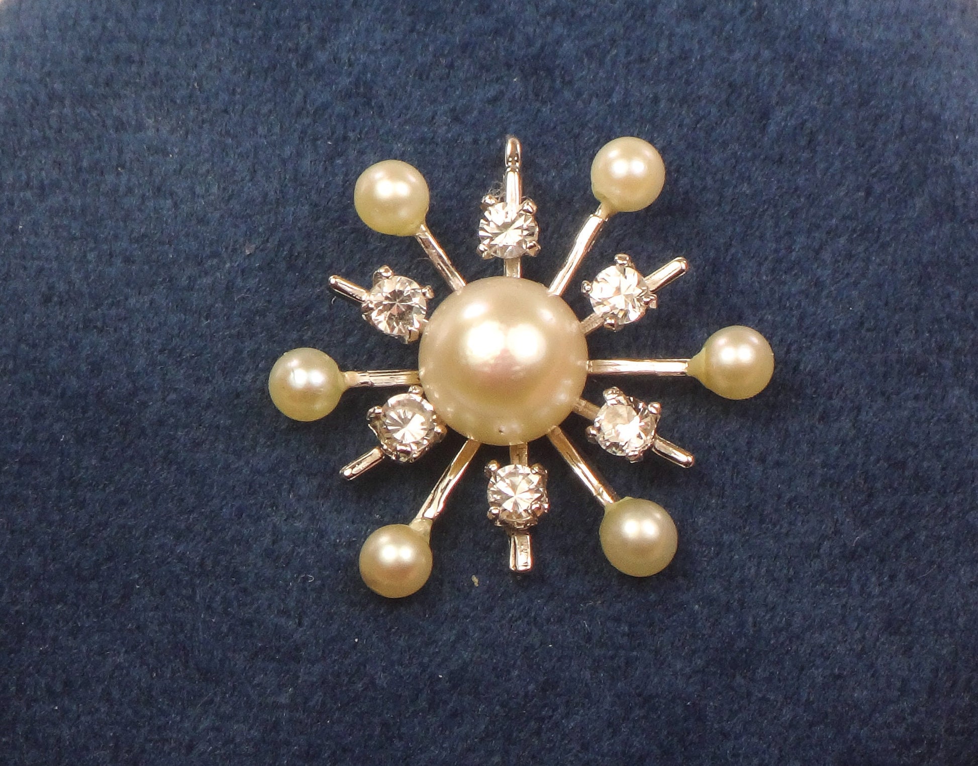 Vintage 14k White Gold Pearl Quartz Starburst Pendant - Engel Brothers