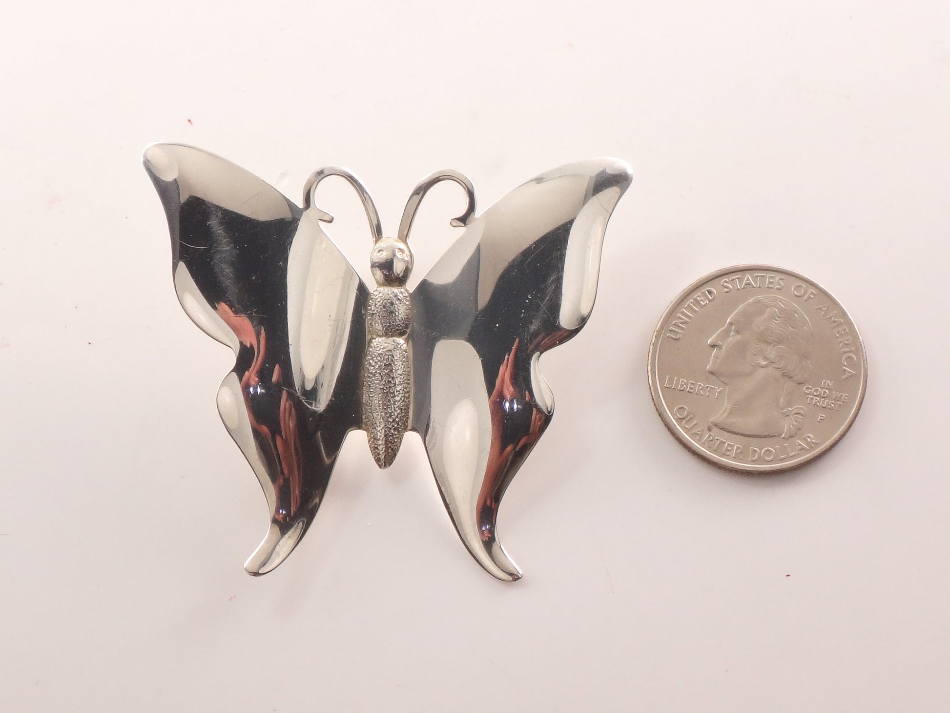 Vintage International Silver Large Butterfly Convertible Pendant Pin