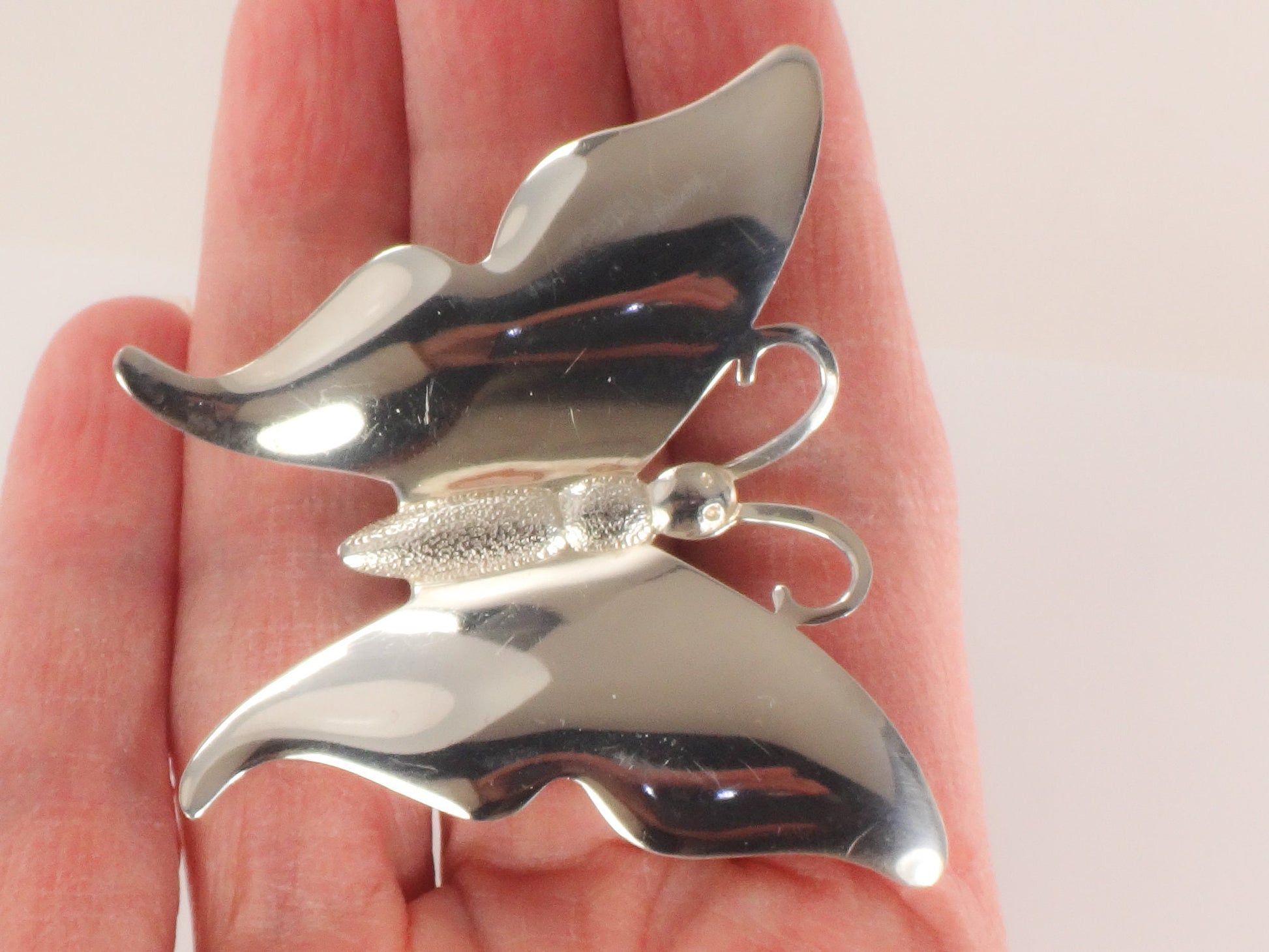 Vintage International Silver Large Butterfly Convertible Pendant Pin