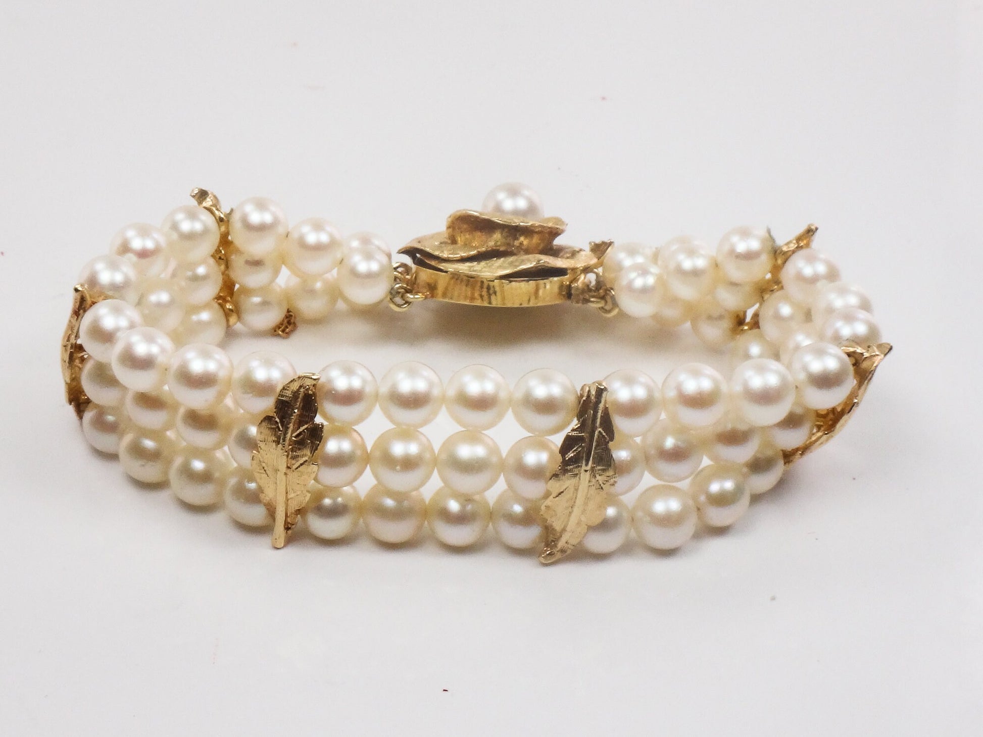 Vintage 14k Gold Pearl Bracelet: Triple Strand Floral Clasp, 7"