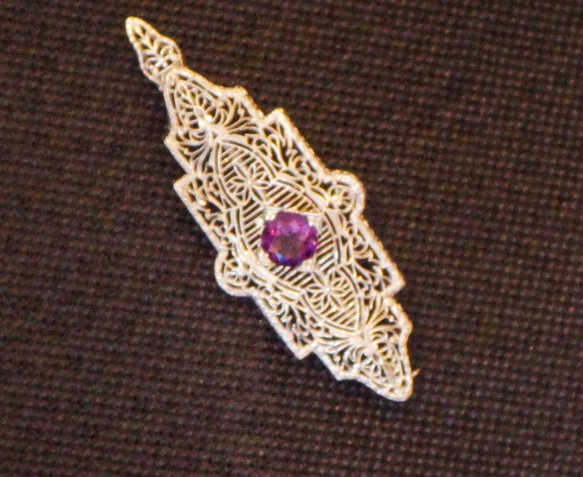 Vintage Art Deco Amethyst Pendant Pin: 14k White Gold Filigree