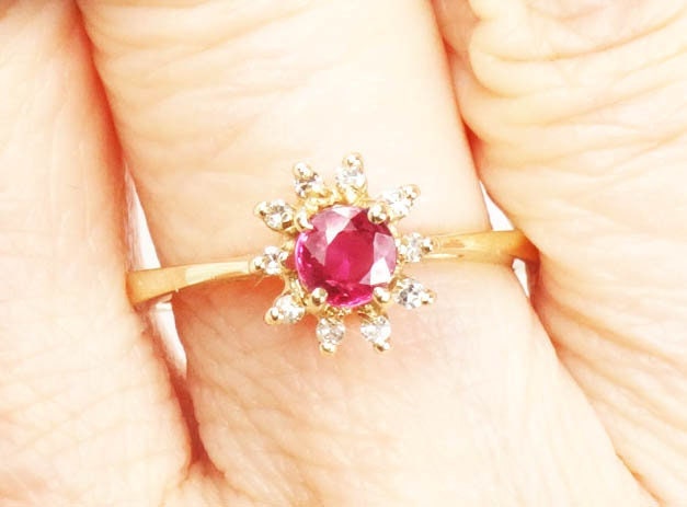 Vintage 10k Gold Ruby Diamond Halo Ring - July Birthstone, Size 6