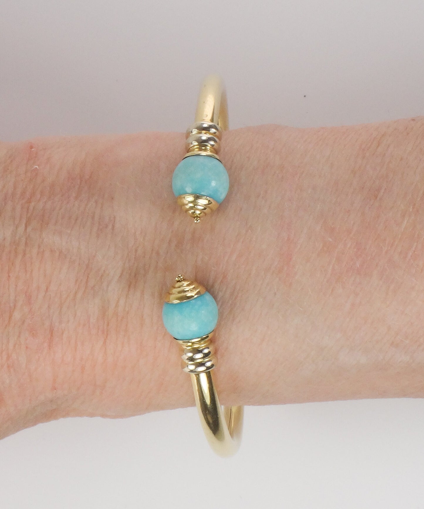 Vintage 18k Yellow Gold Turquoise Bangle Bracelet with Ball Ends Cuff Bracelet