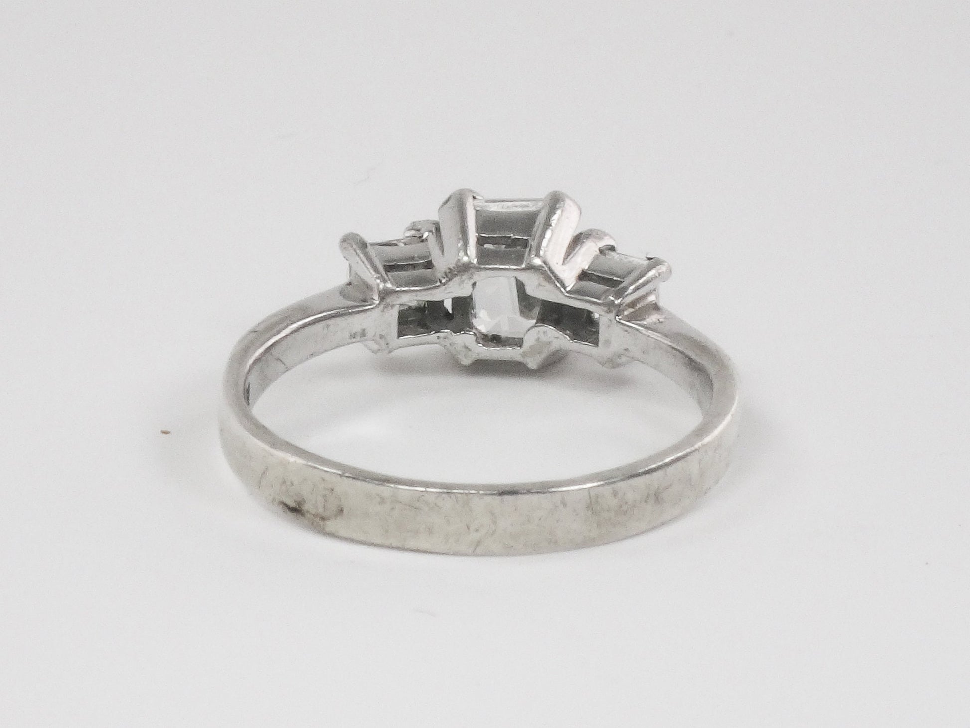 Vintage Sterling Silver Clear Stone Engagement Ring Emerald Cut and Princess Cut Size 8.5