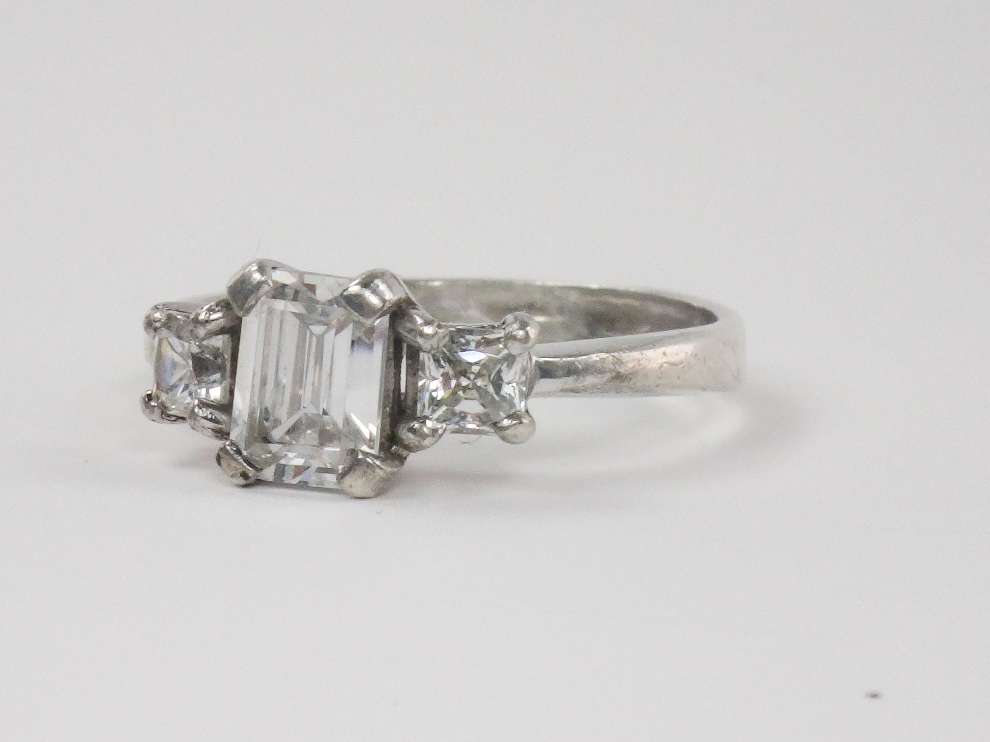 Vintage Sterling Silver Clear Stone Engagement Ring Emerald Cut and Princess Cut Size 8.5