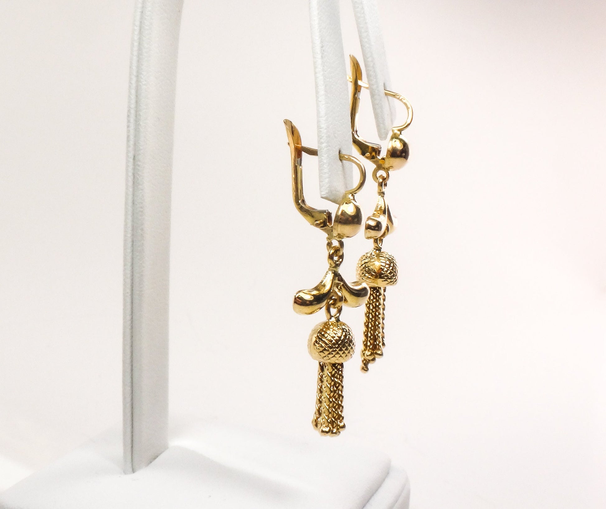 Vintage 18k Yellow Gold Tassel Dangle Earrings Fringe Earrings with Latch Backs