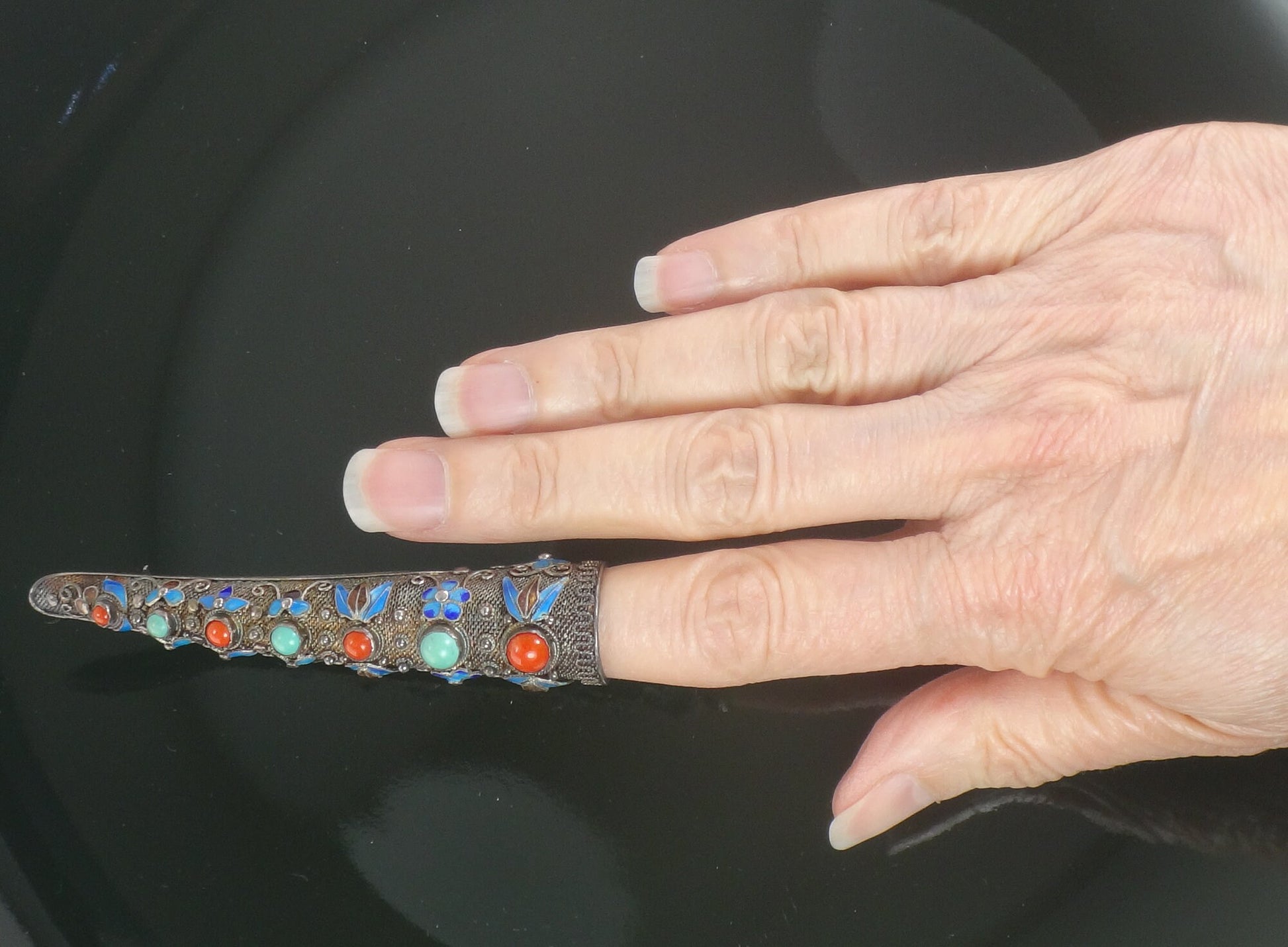 Vintage Silver Finger Nail Cover Pin: Turquoise, Coral, Enamel Floral Design