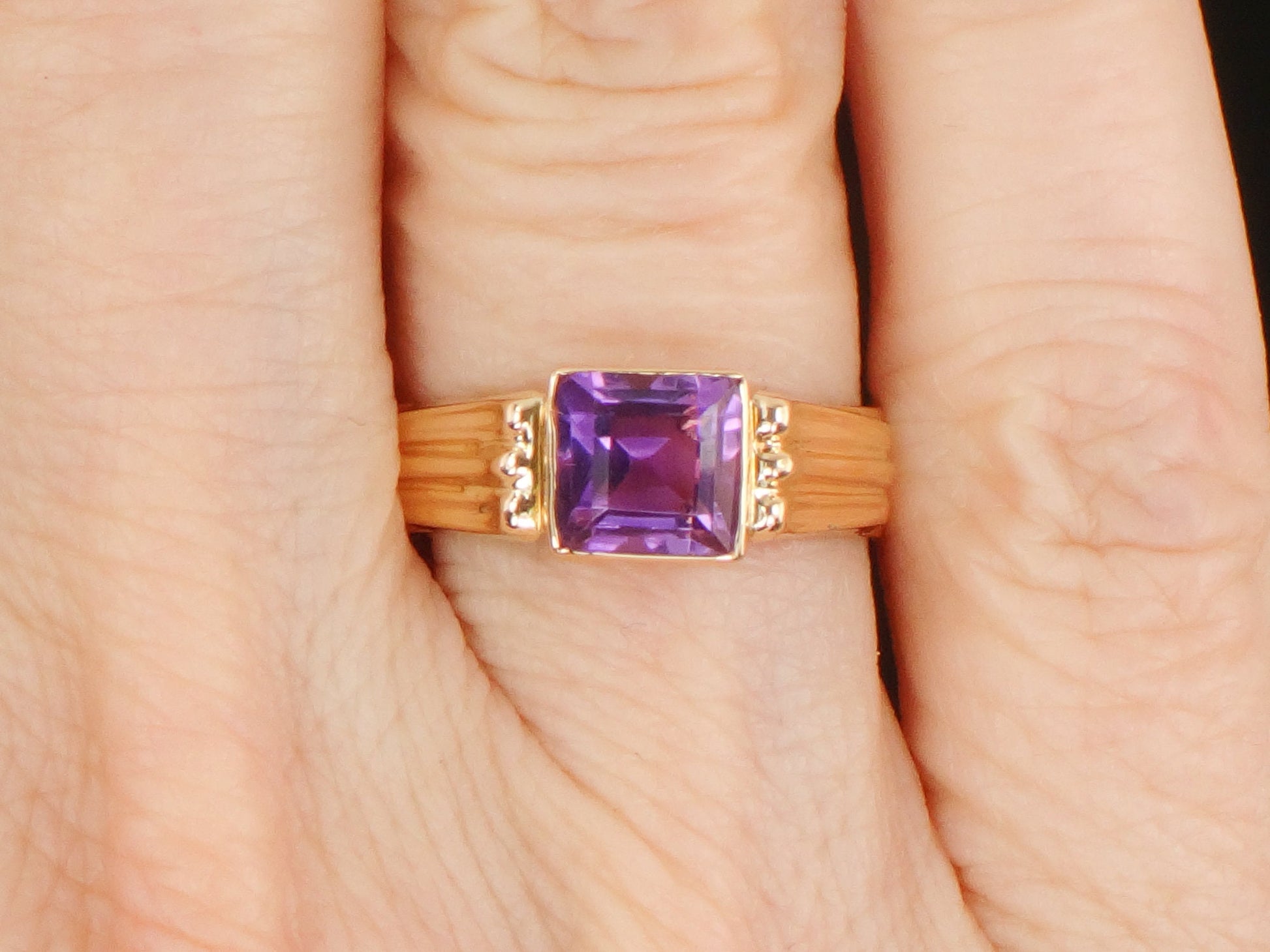 Vintage 18k Yellow Gold Natural Amethyst Ring Purple February Birthstone Ring Size 5